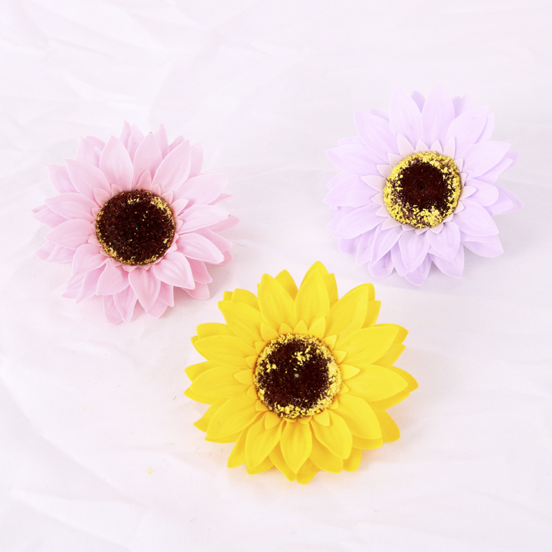 Valentine's Day 3.8 gifts: Sunflower soap, flower heads, artificial flower accessories, Mother's Day gifts detail image 4