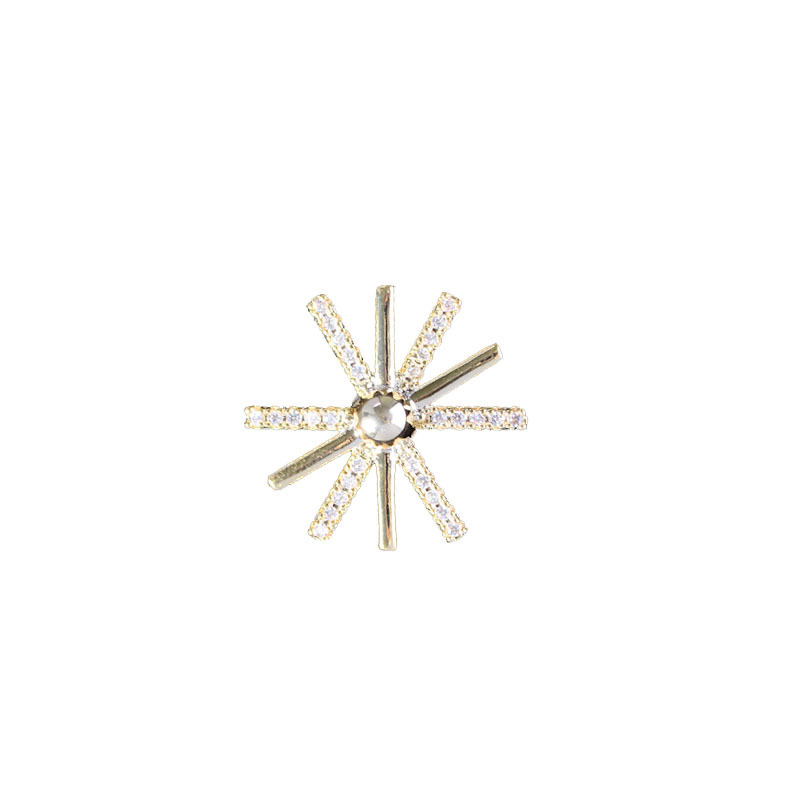 Korean fashionable, simple and personalized small brooch, creative and simple sunflower brooch, suitable for both men and women, design pin, elegant clothing and decoration, trendy new style Item Picture