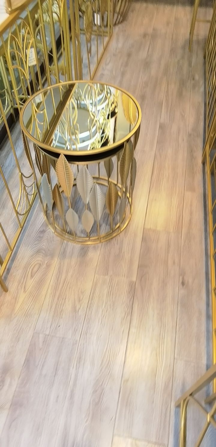 铁质绒面蝴蝶凳子装饰工艺品铁质绒面蝴蝶凳子铁艺茶几详情图1