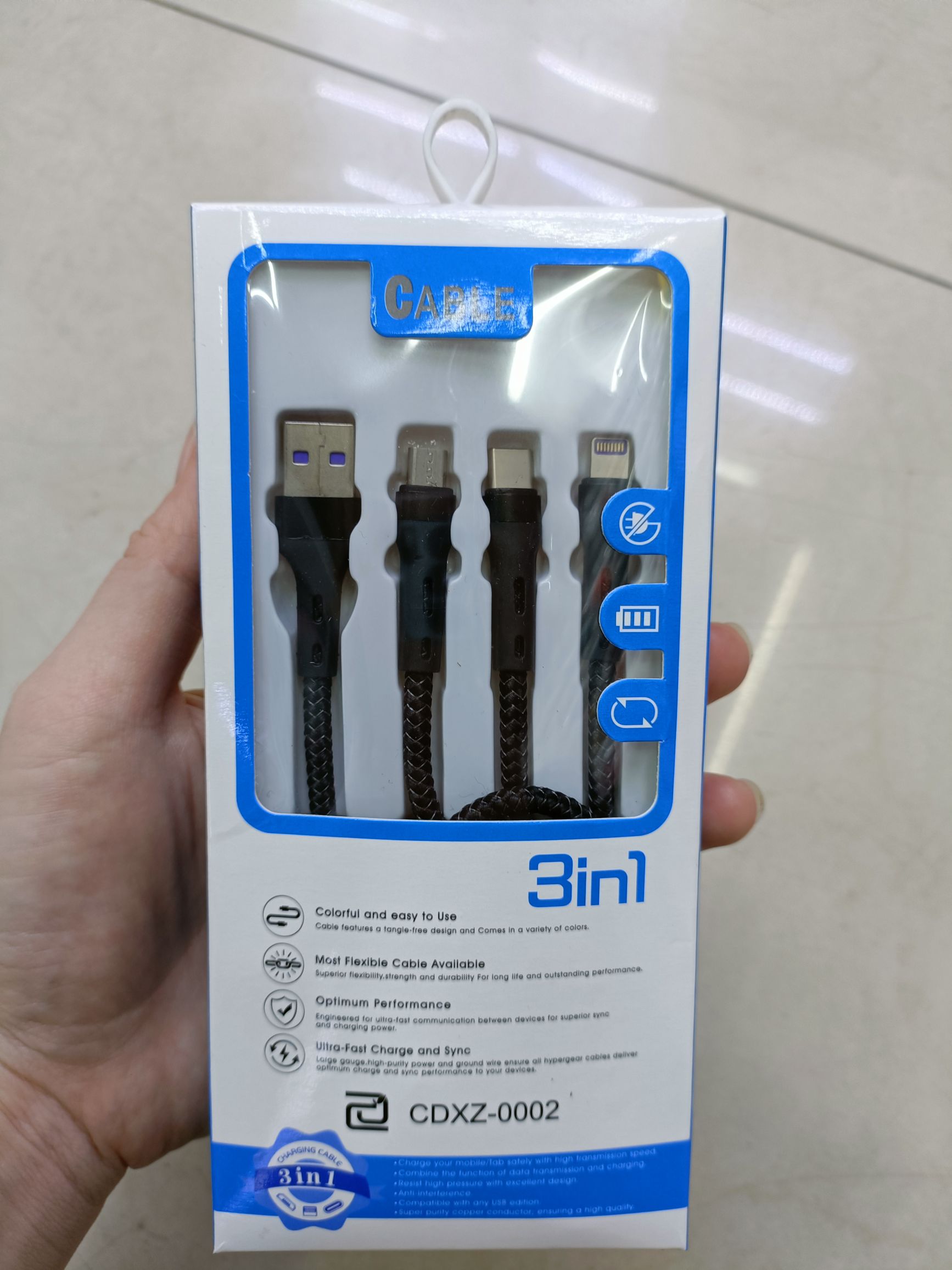 1.3-meter nylon fast charging one drag three data cables detail image 9