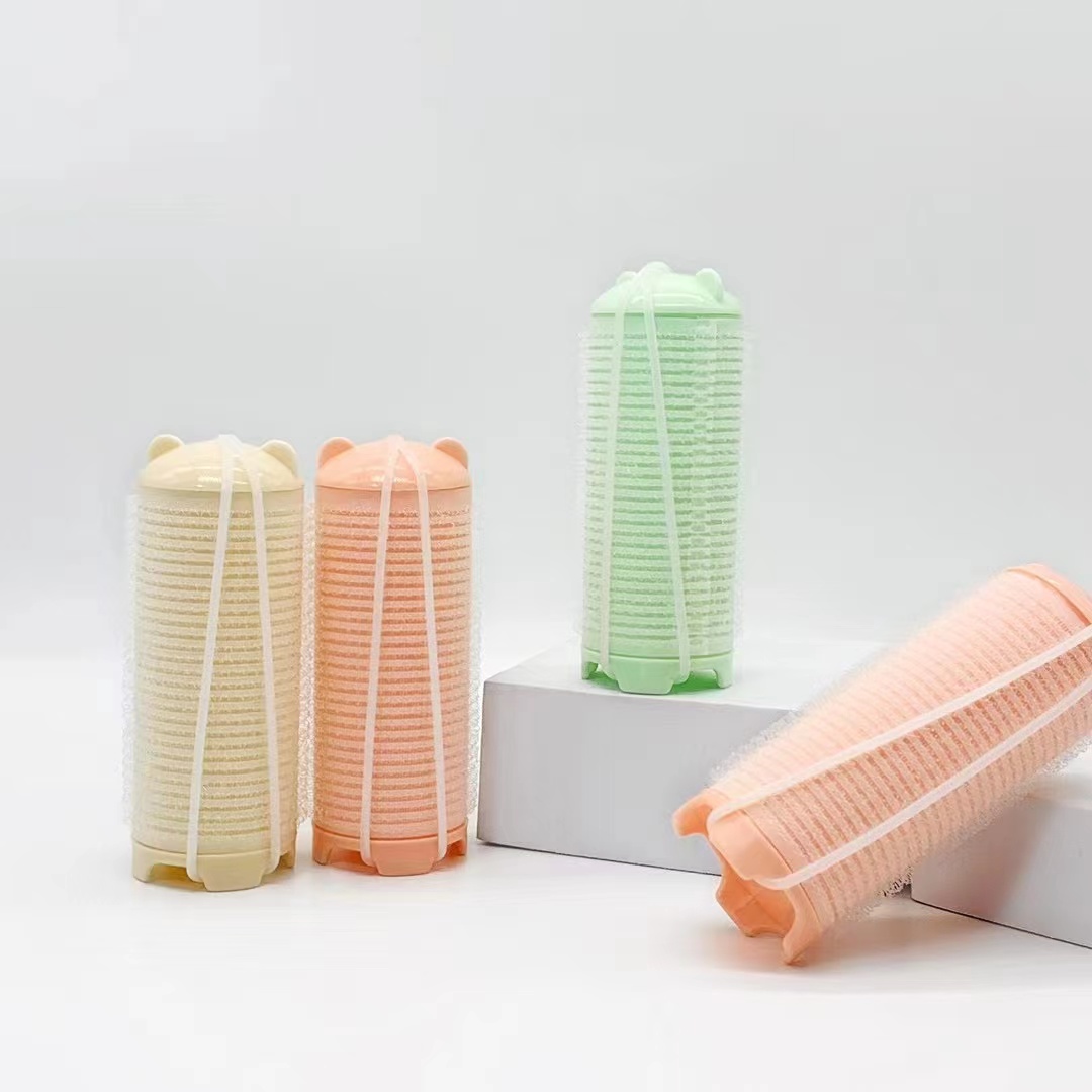 Self-adhesive curling iron, built-in air bangs, figure-eight hair curler, hollow curling, fluffy hair cartoon curling tube Item Picture