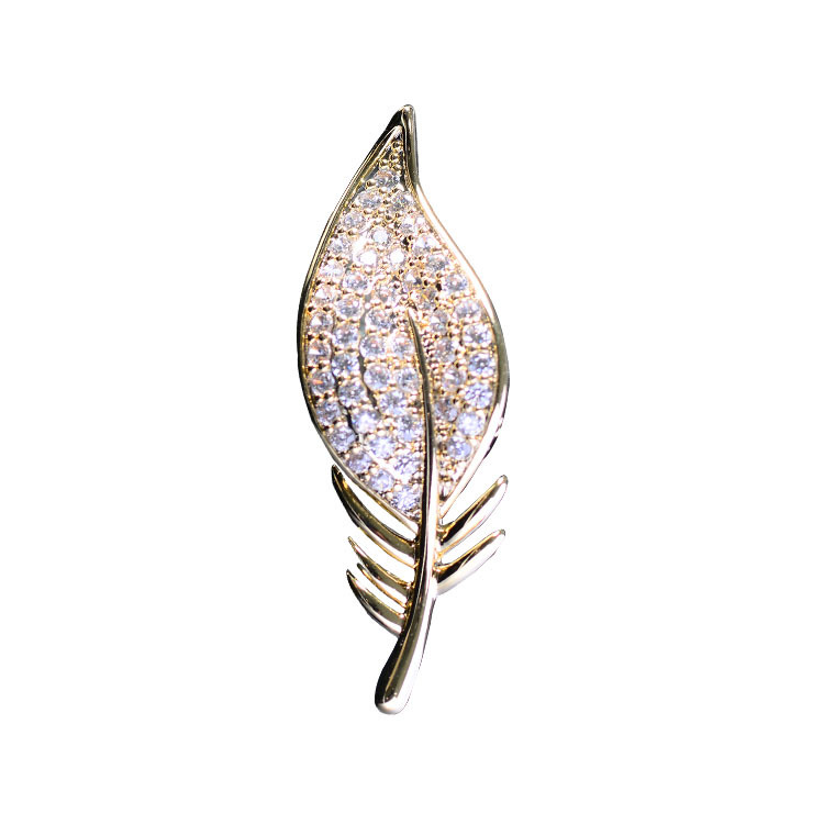 018 Fashionable and Cute Leaf Brooch, Leaf Personality, Leaf accessory, Small brooch Personality, New fashionable and elegant, fashionable and cute Small pin in stock Item Picture