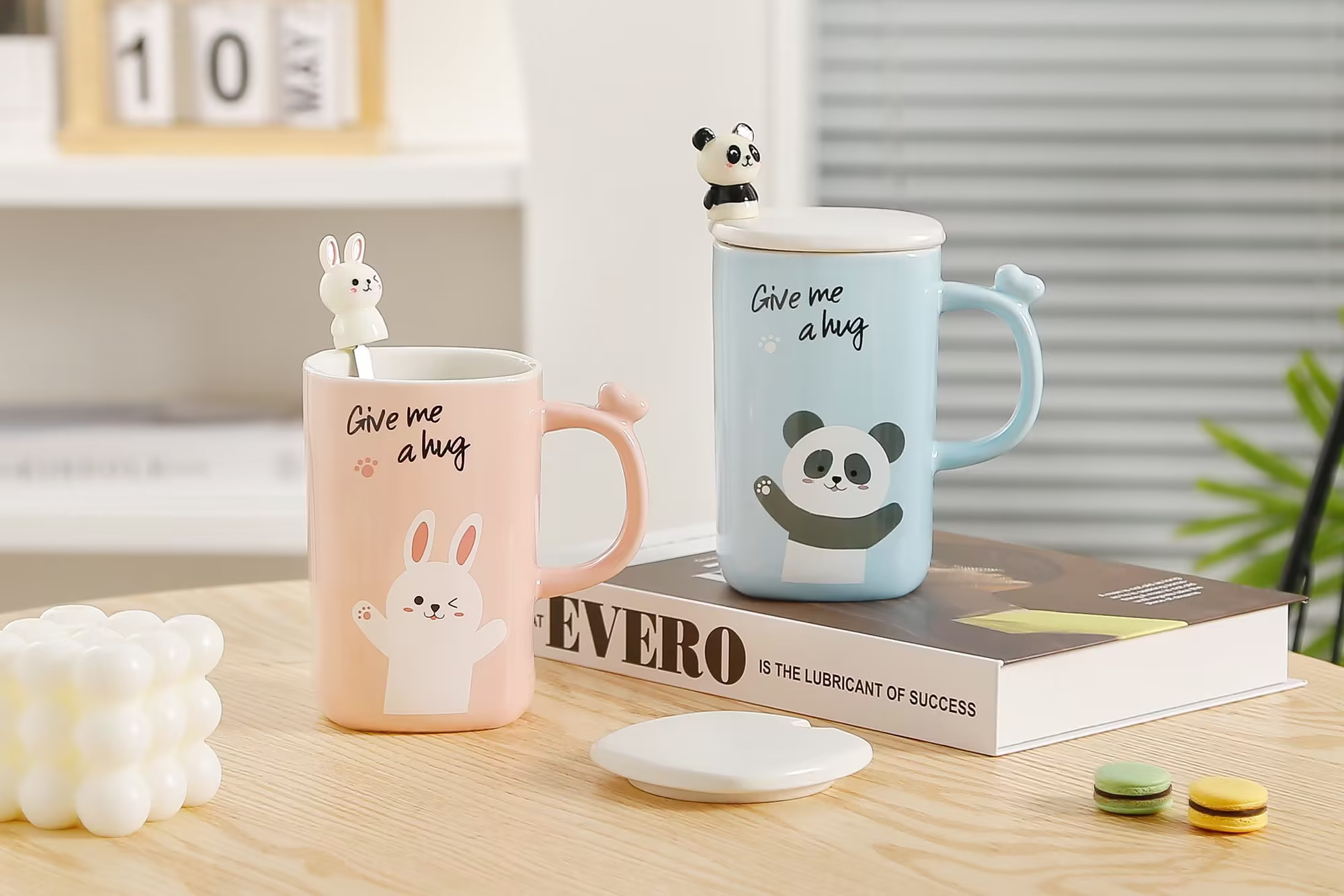 Ceramic cups, cartoon creative cups, lion cups, panda cups, rabbit cups, mugs, gift cups, cute water cups, coffee cups Item Picture