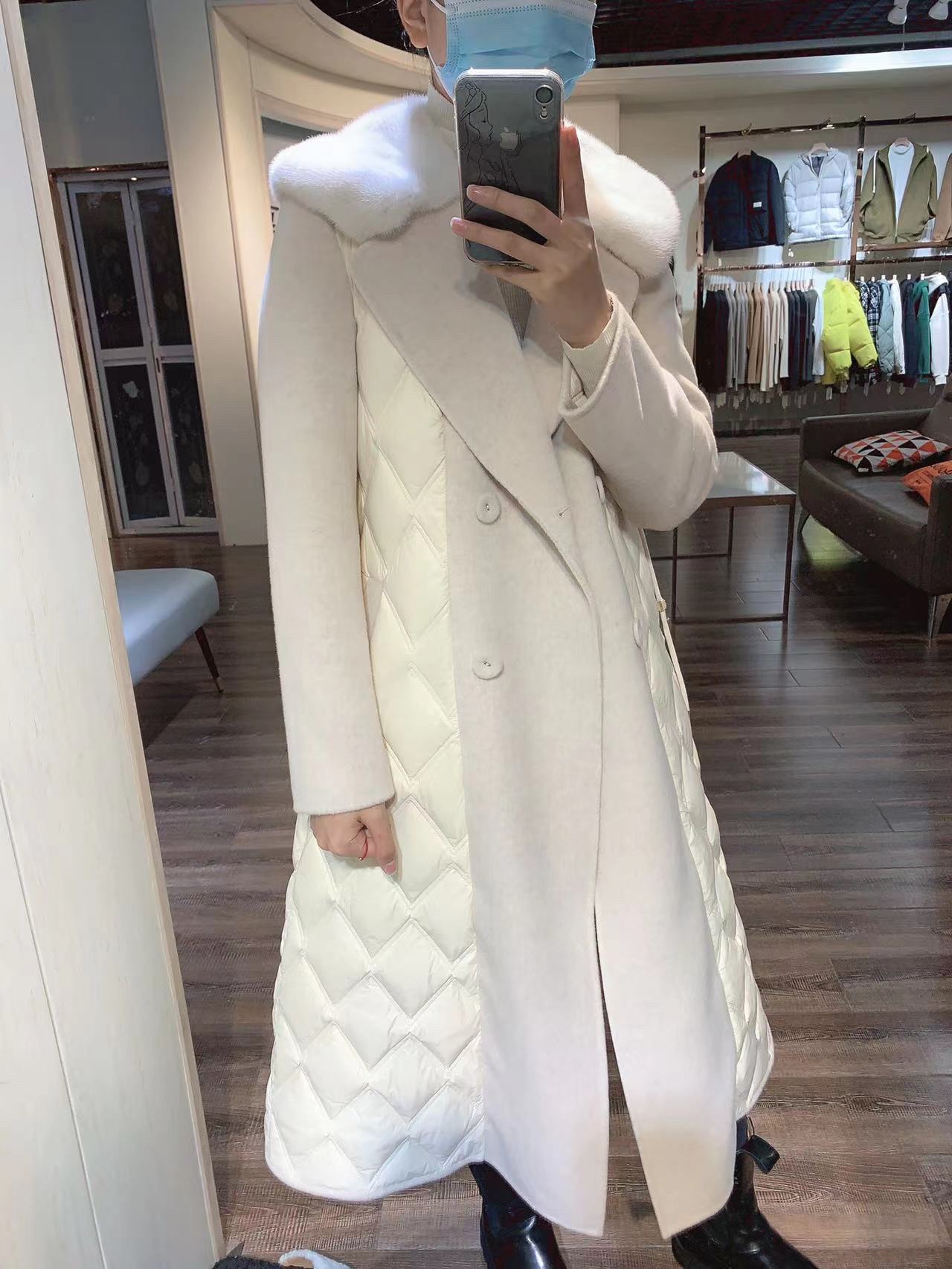 韩国故事🇰🇷2022A/W韩国设计师款 澳毛拼接鹅绒