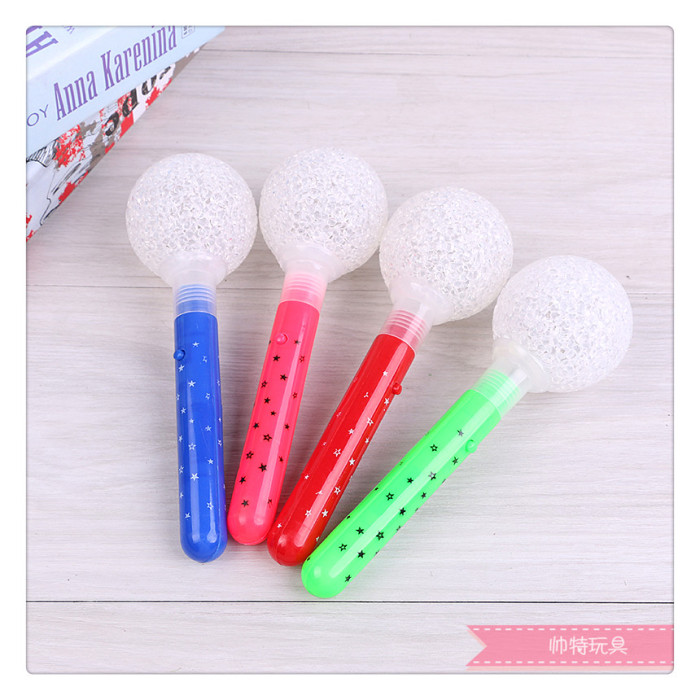 地摊/发光玩具/led窗帘灯/奥特曼/玩具刀发光白底实物图