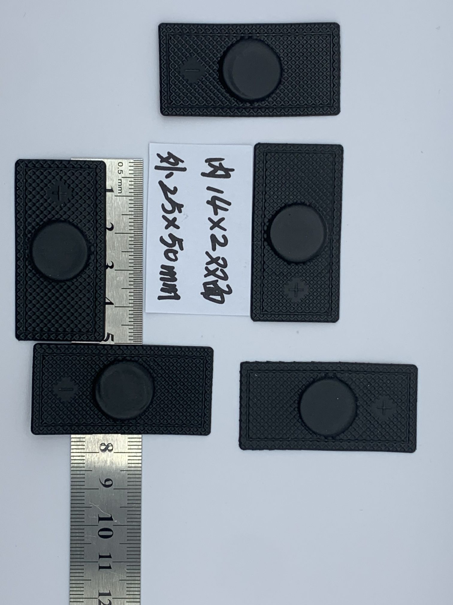 服装纽扣/磁扣/衣领磁钮产品图