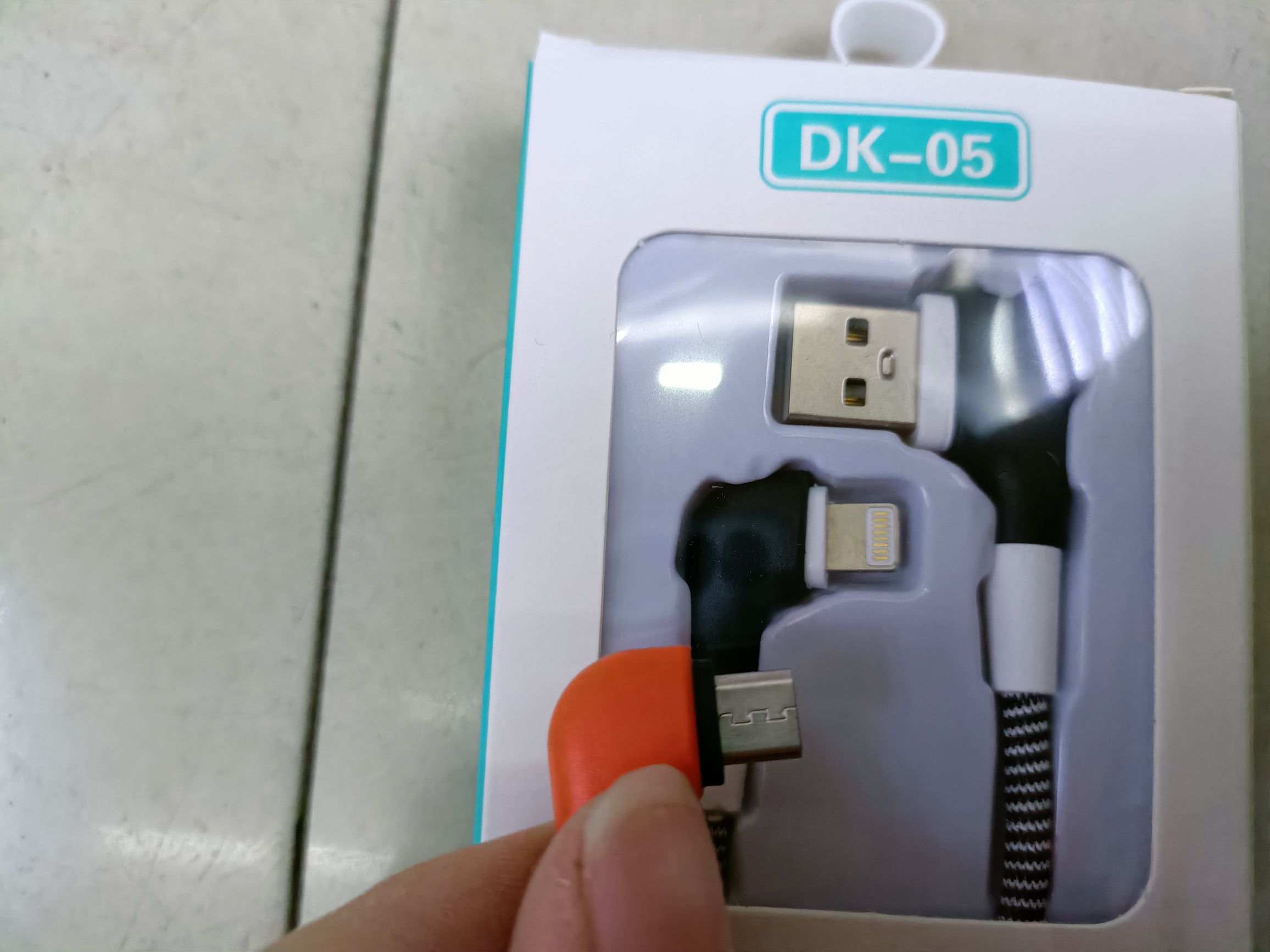 毛毛虫双弯头手机数据线 细纹编织线身详情图11