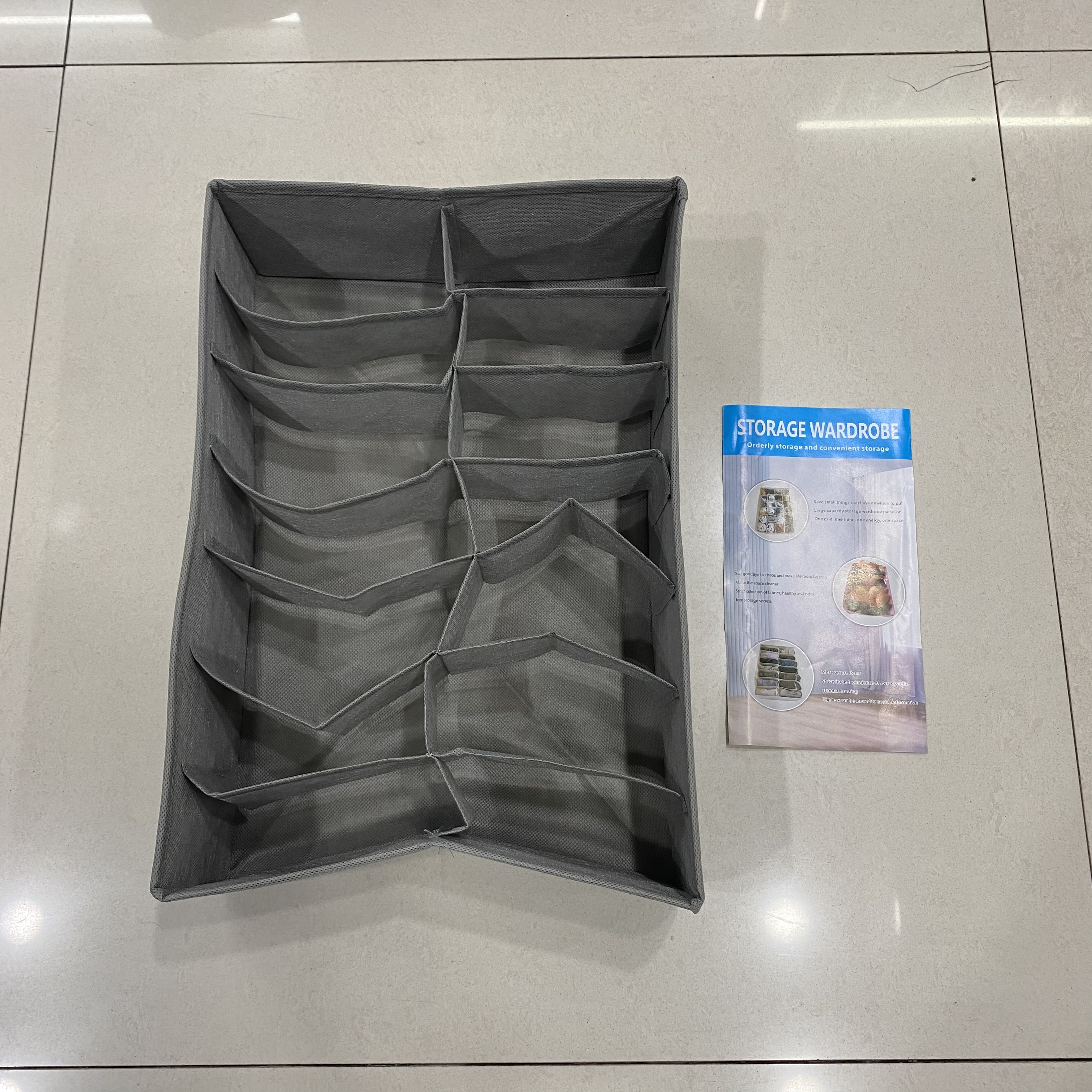 14-compartment underwear storage box details Picture