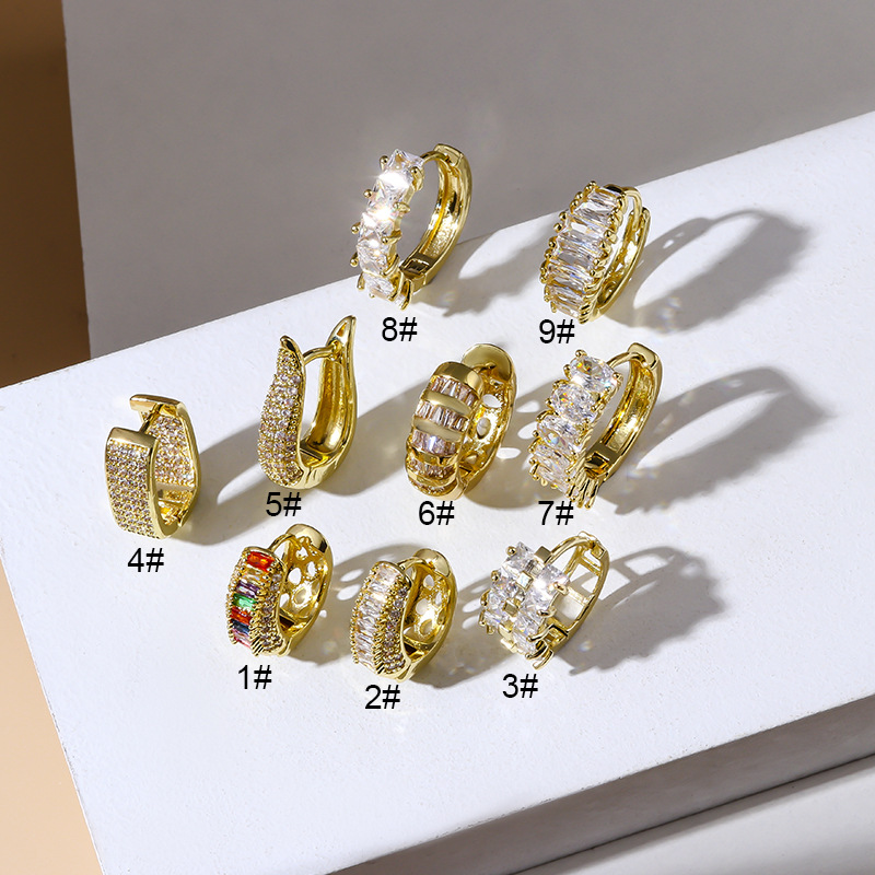 The new geometric shape, niche design, European and American light luxury zircon ear buckle earrings are fashionable detail image 2