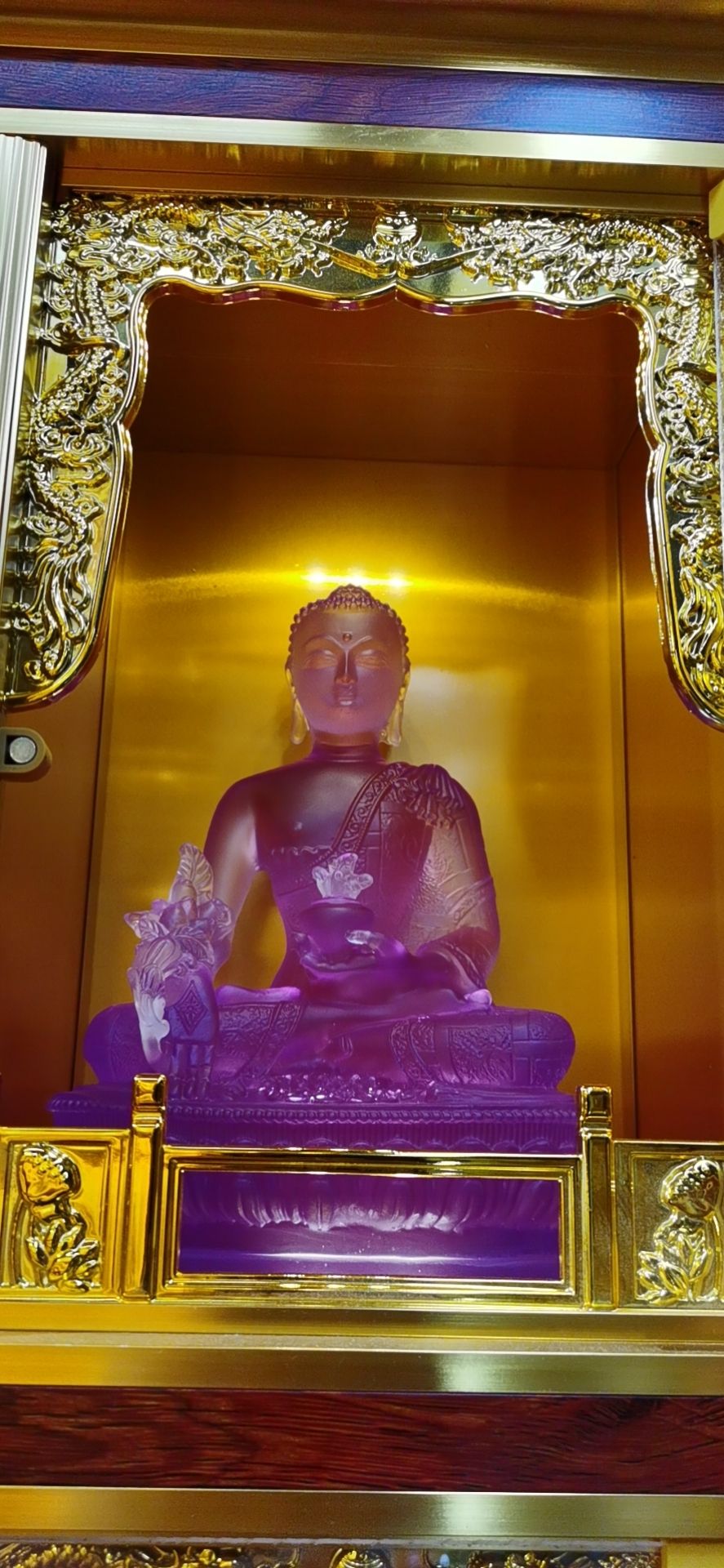 Yiwu Helian Cultural Products Co., LTD. Handicrafts - Glazed Buddha Statue Series 07-5 for Home Support Application Scenario