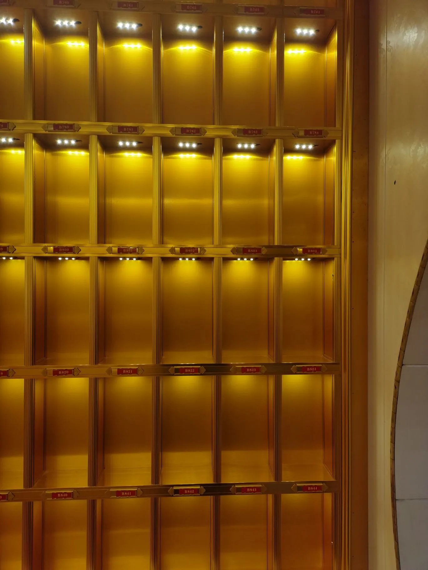 Yiwu Helian Cultural Products Co., LTD. Engineering Technology - Thousand Buddha Wall, Custom-made for Temples 15-8 detail image 4