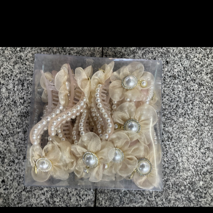 香槟色吊珠鱼夹