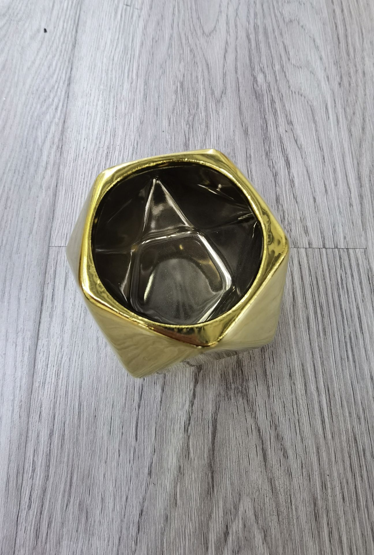 陶瓷工艺品实物图