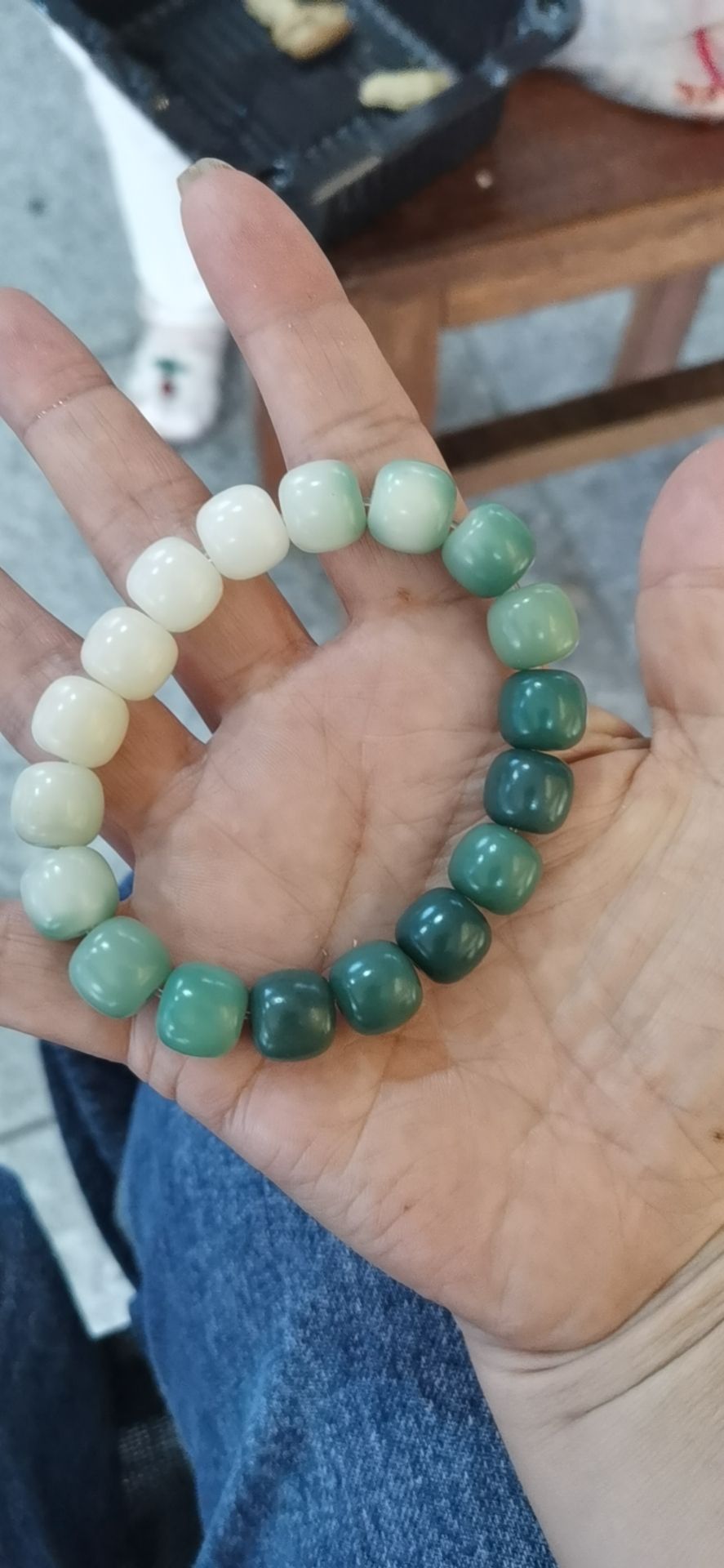 义乌市鹤莲文化用品有限公司精品艺术系列，菩提根手珠，琉璃吊坠