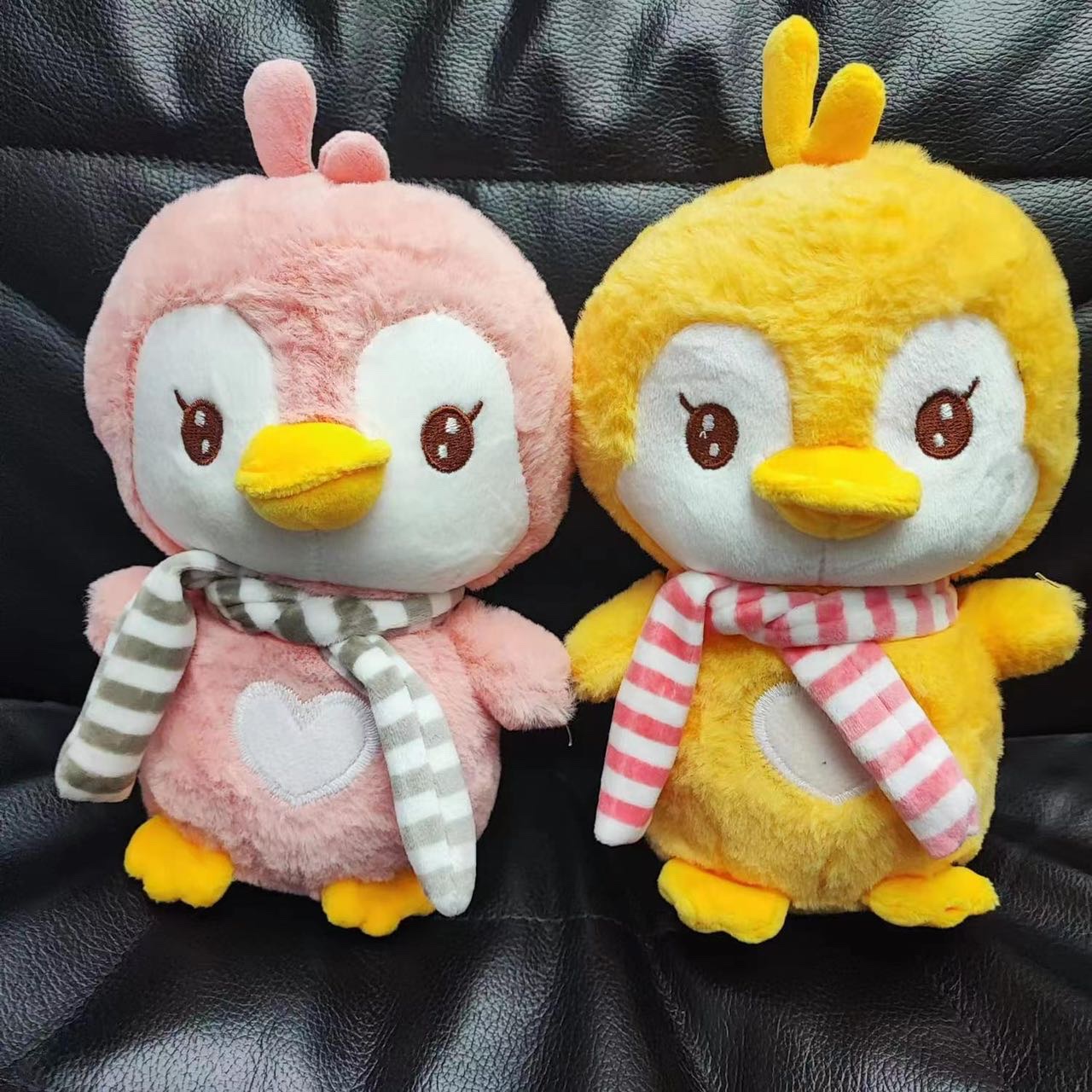 Plush toy scarf penguin polyester 1