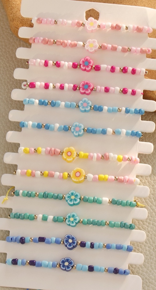 亚马逊热销混色玻璃珠搭配彩色软陶花手链