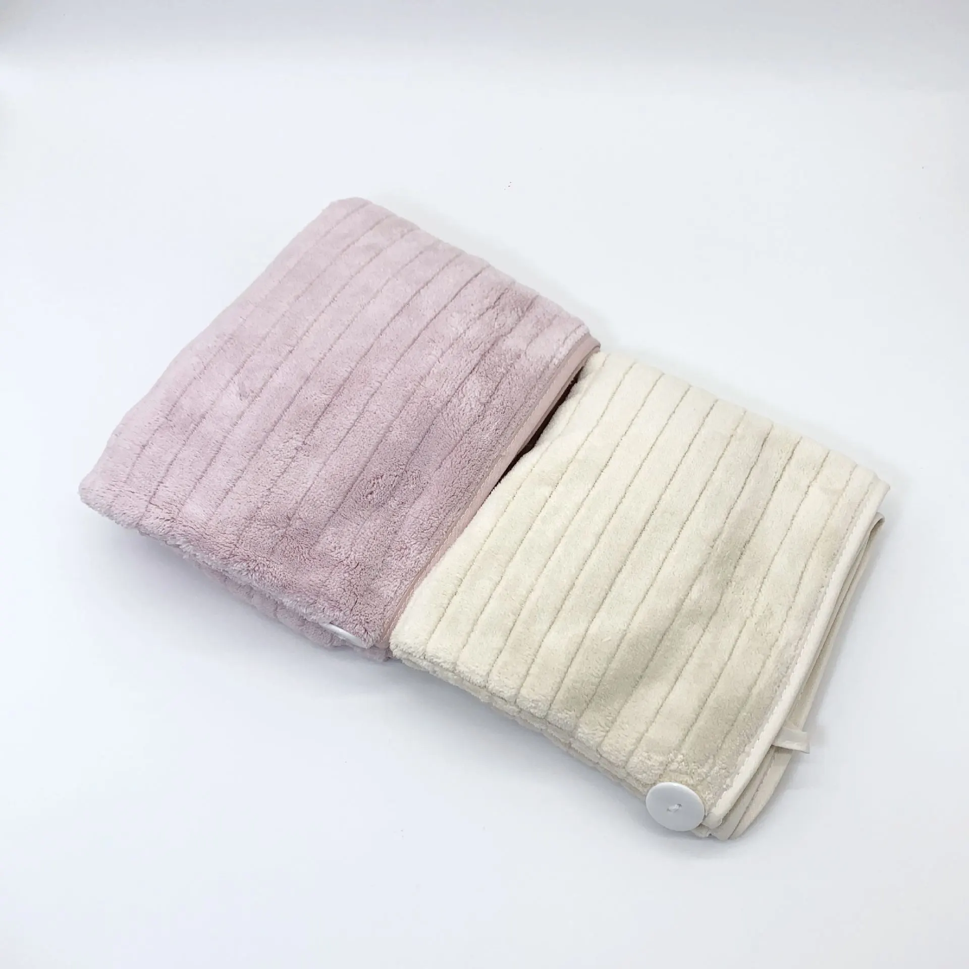 Weekend Garden Series: Plain dry hair cap, shampoo, hair towel, bath cap detail image 3