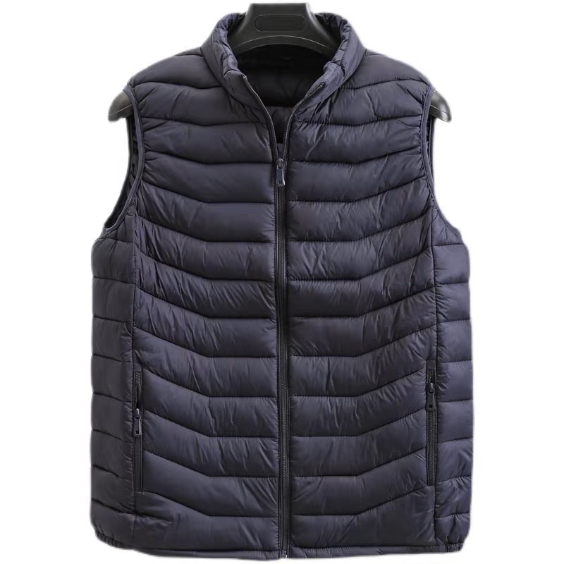 男款棉马甲白底实物图