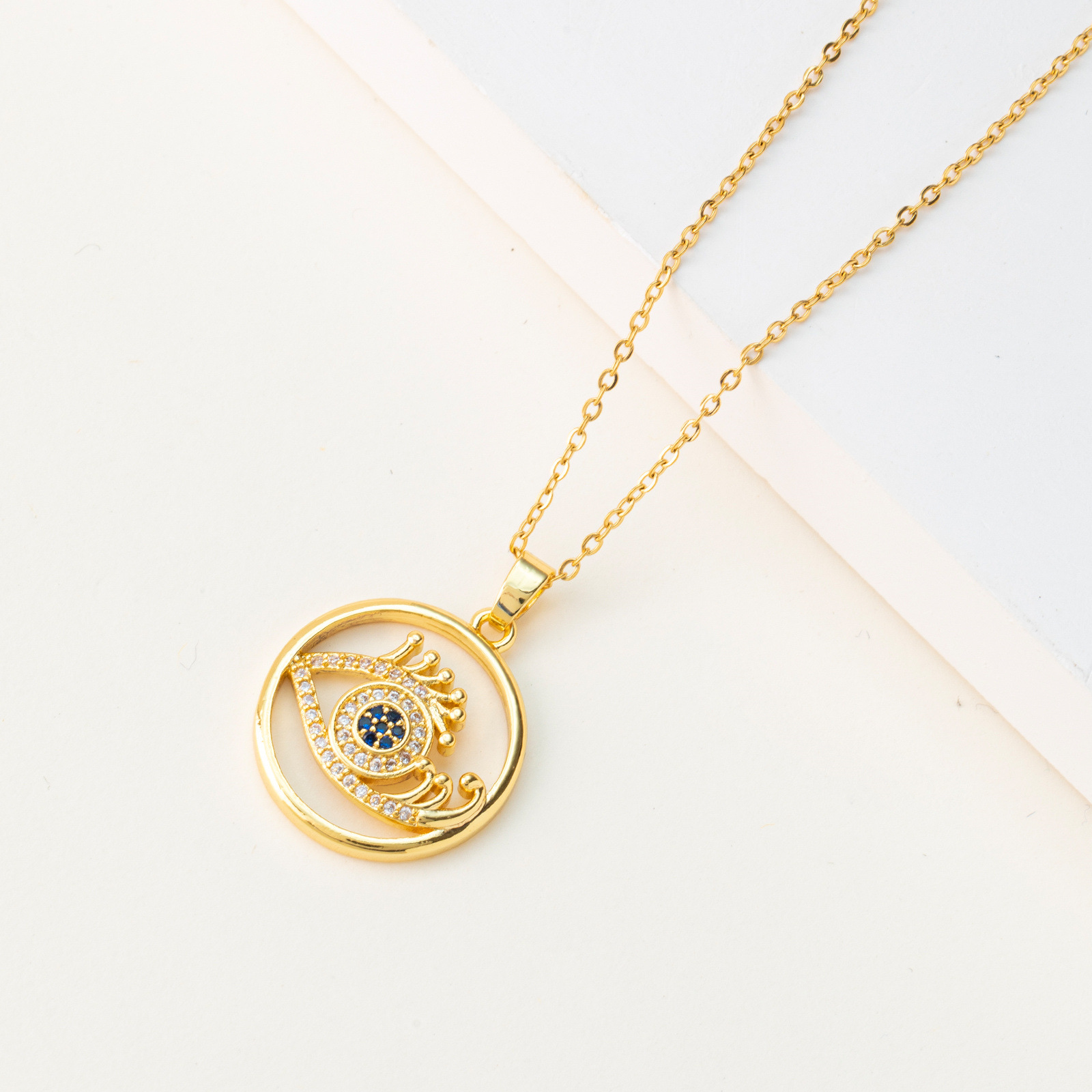 Factory direct sales, European and American cross-border Devil's Eye pendant necklace, personalized and fashionable, colorful stainless steel collarbone chain Specification image
