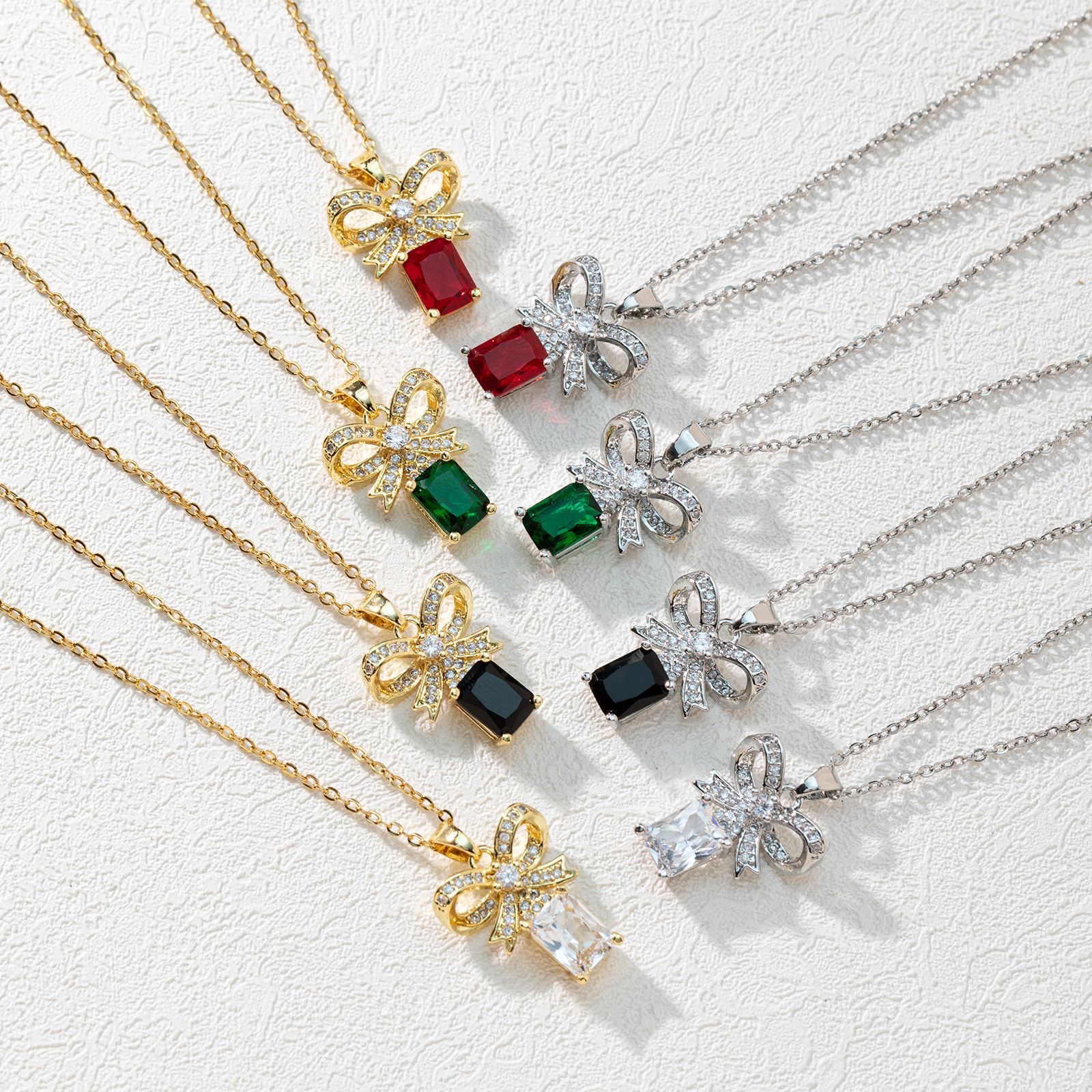 Japanese And Korean Style Fashion Titanium Steel Necklace Female Minority High-Grade Sense Not Fading Collarbone Chain Light Luxury With Bow Accessories full figure