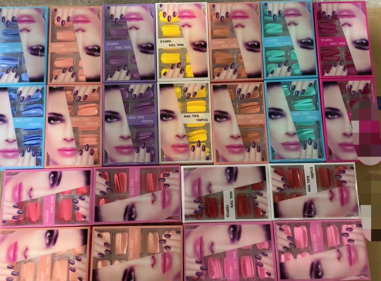 100 pieces of fake nail pads Specification image