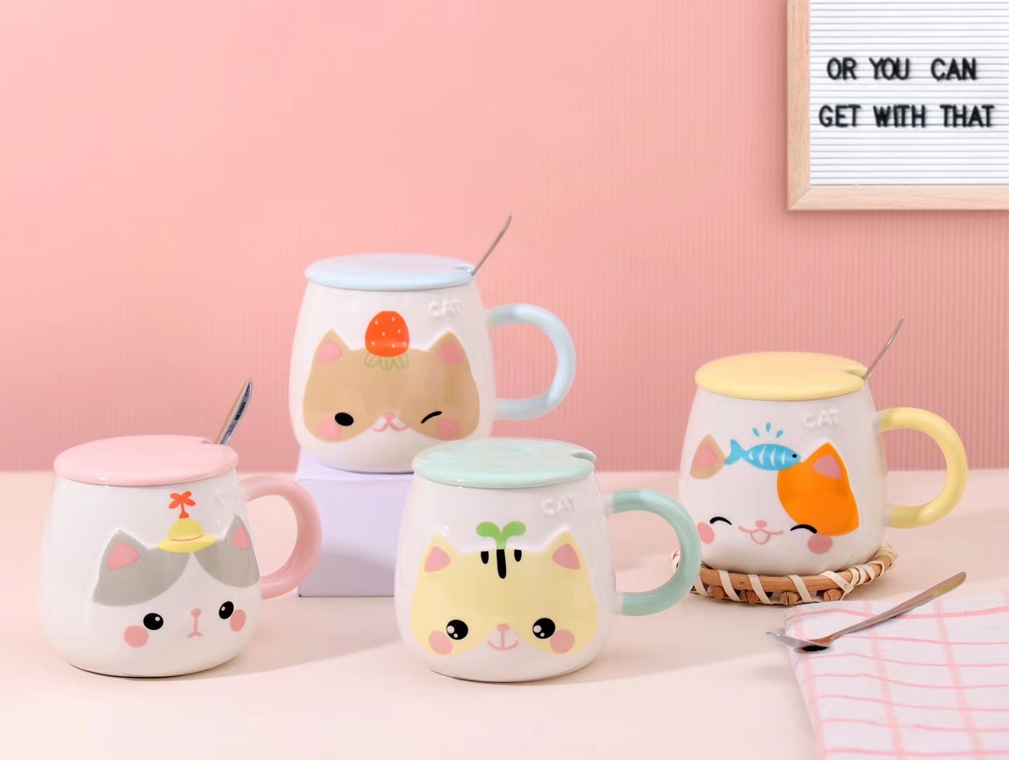 Relief cartoon cat ceramic cup