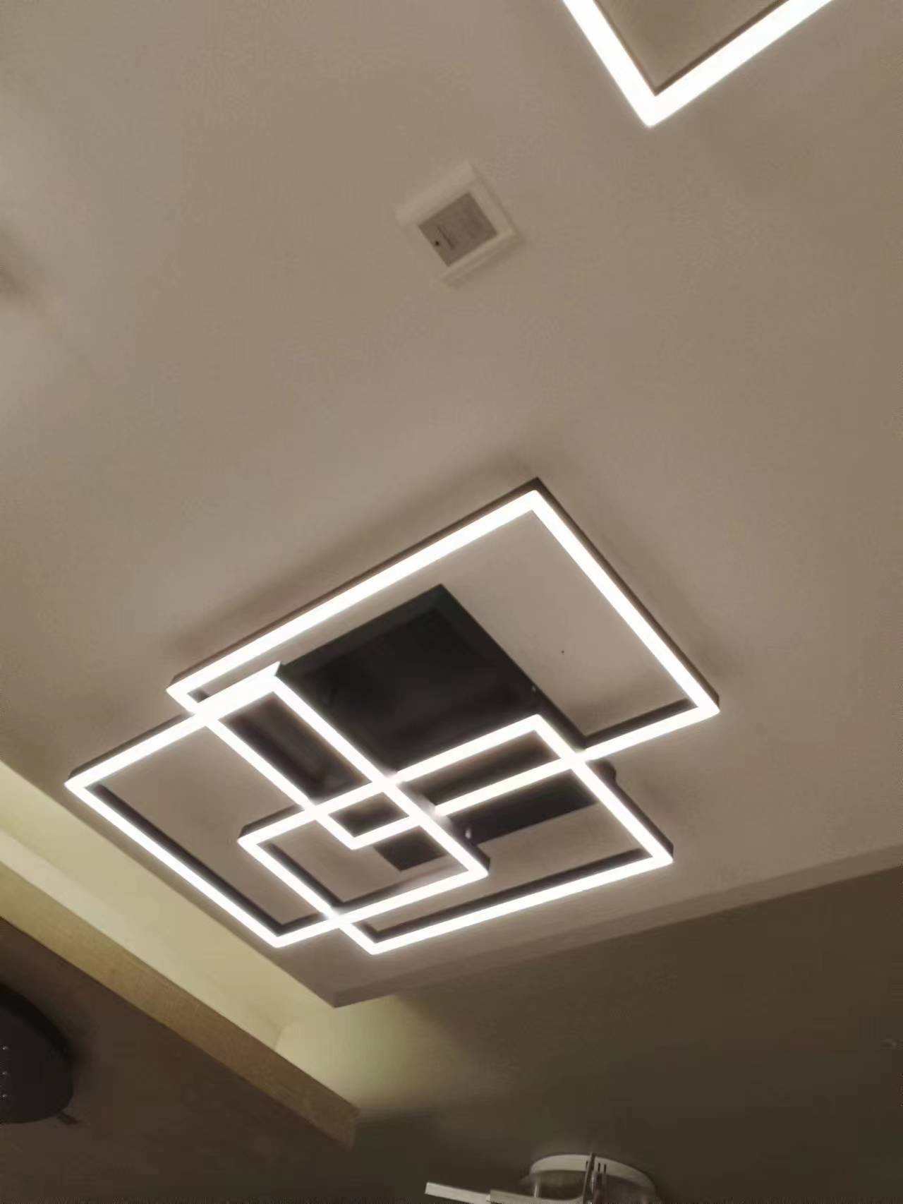 Simple, modern, elegant, light luxury and high-end rectangular hall ceiling lamp 2022 new style details Picture
