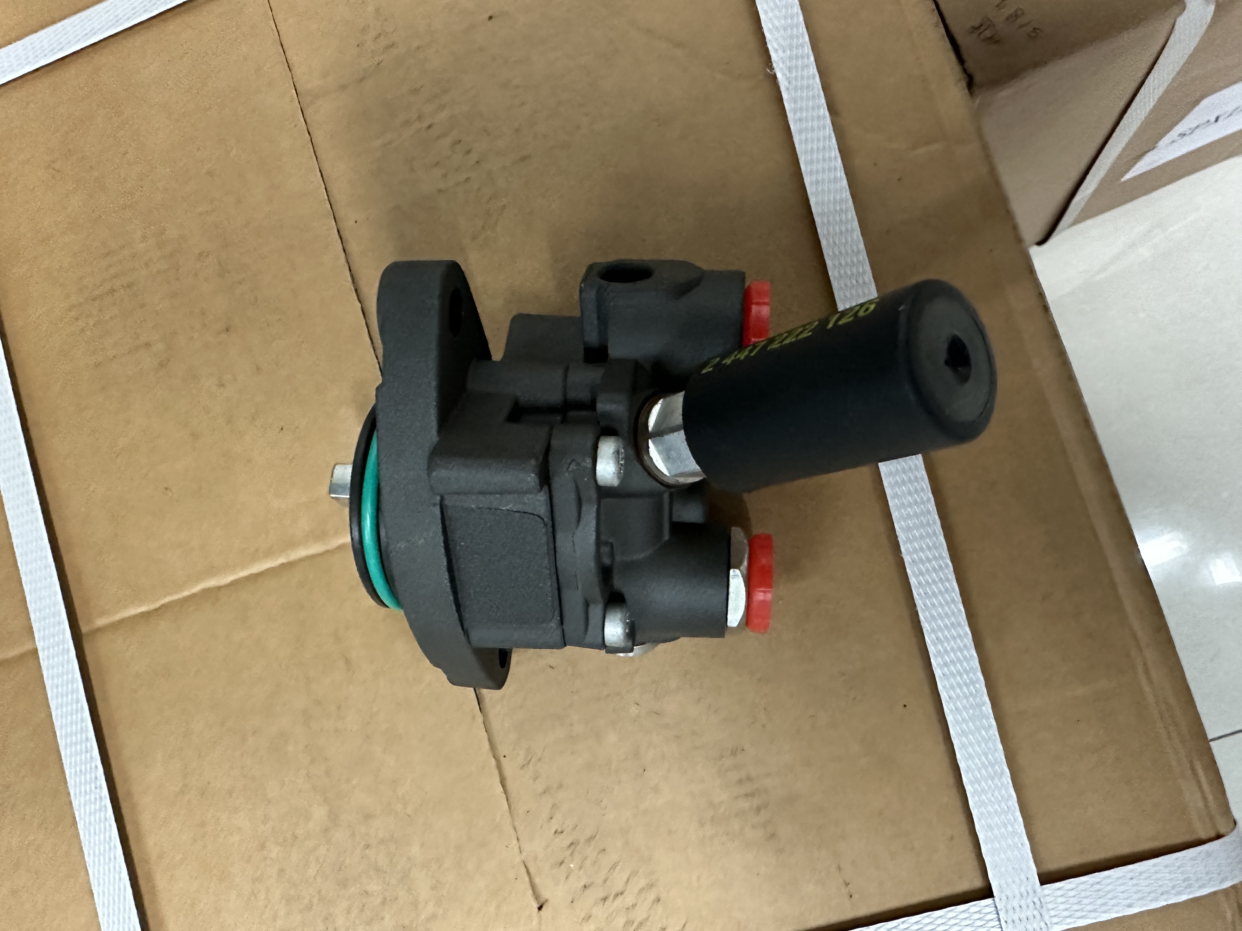 欧系重型卡车配件欧三输油泵齿轮泵 1539298 1536255详情图1