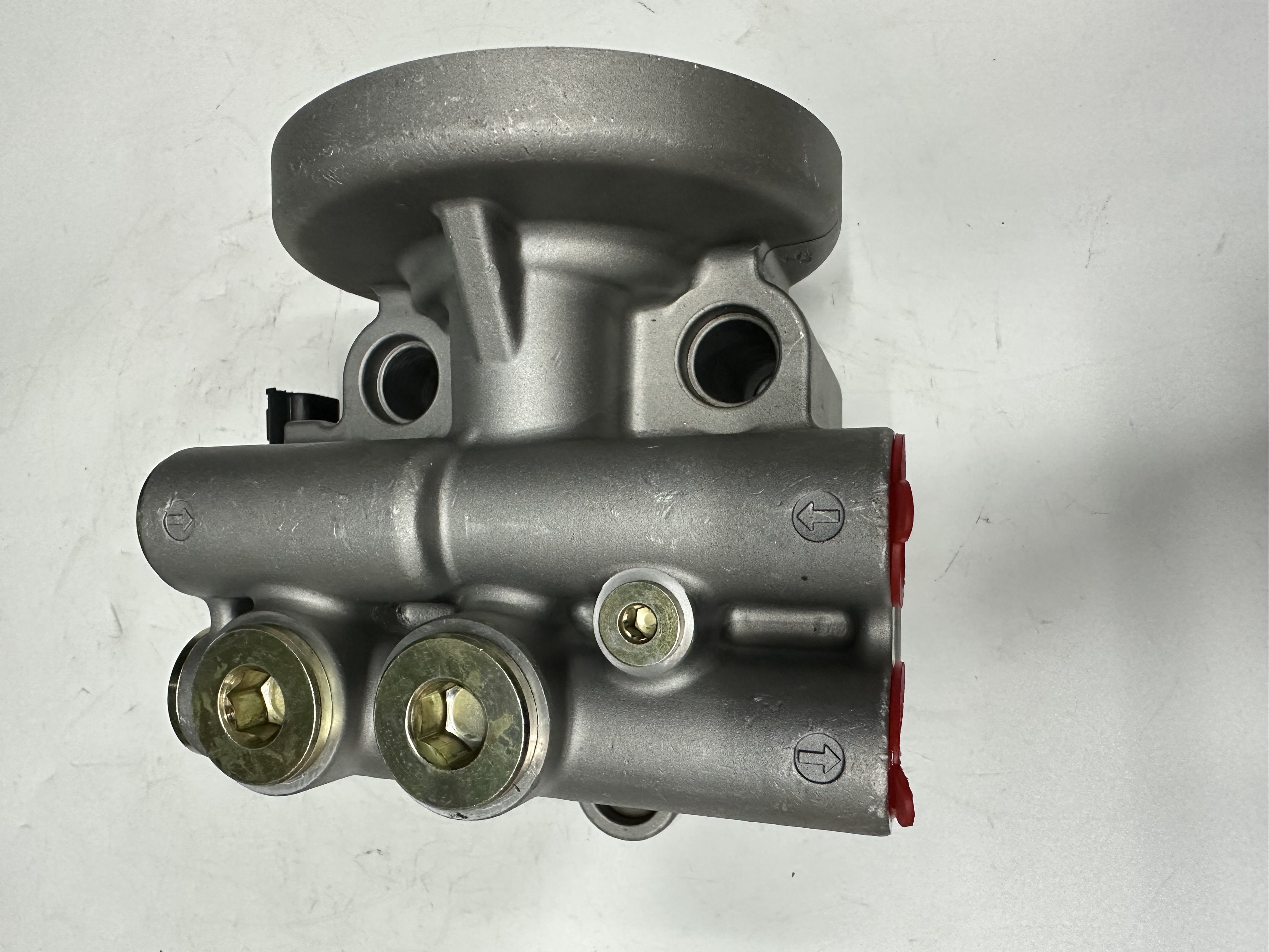 手油泵/滤清器底座/电子泵产品图