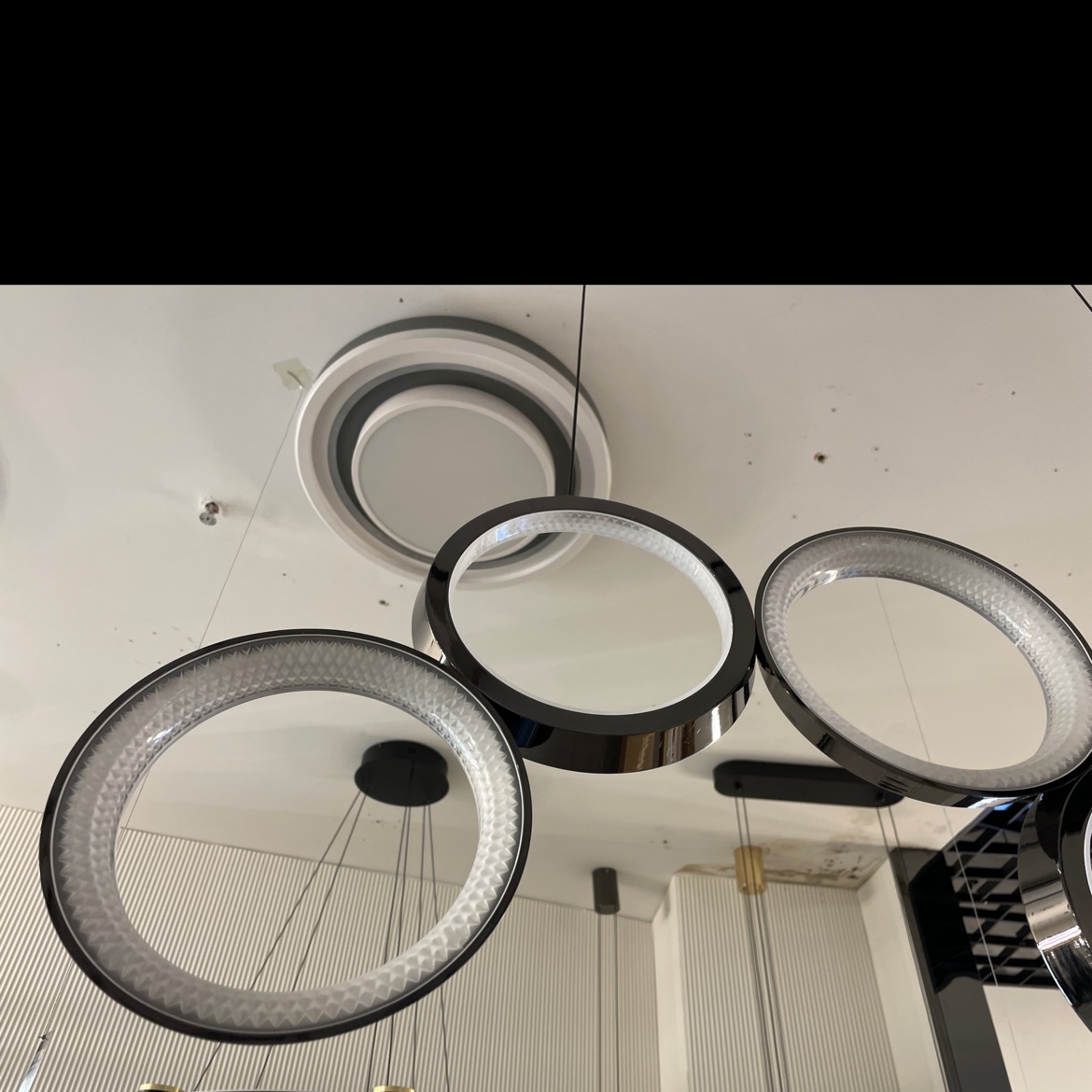 Modern minimalist design style chandelier without a main light details Picture