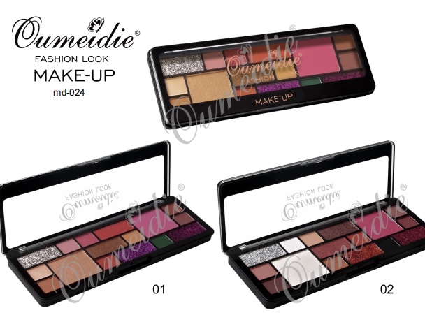 Eyeshadow + blush + powder compact