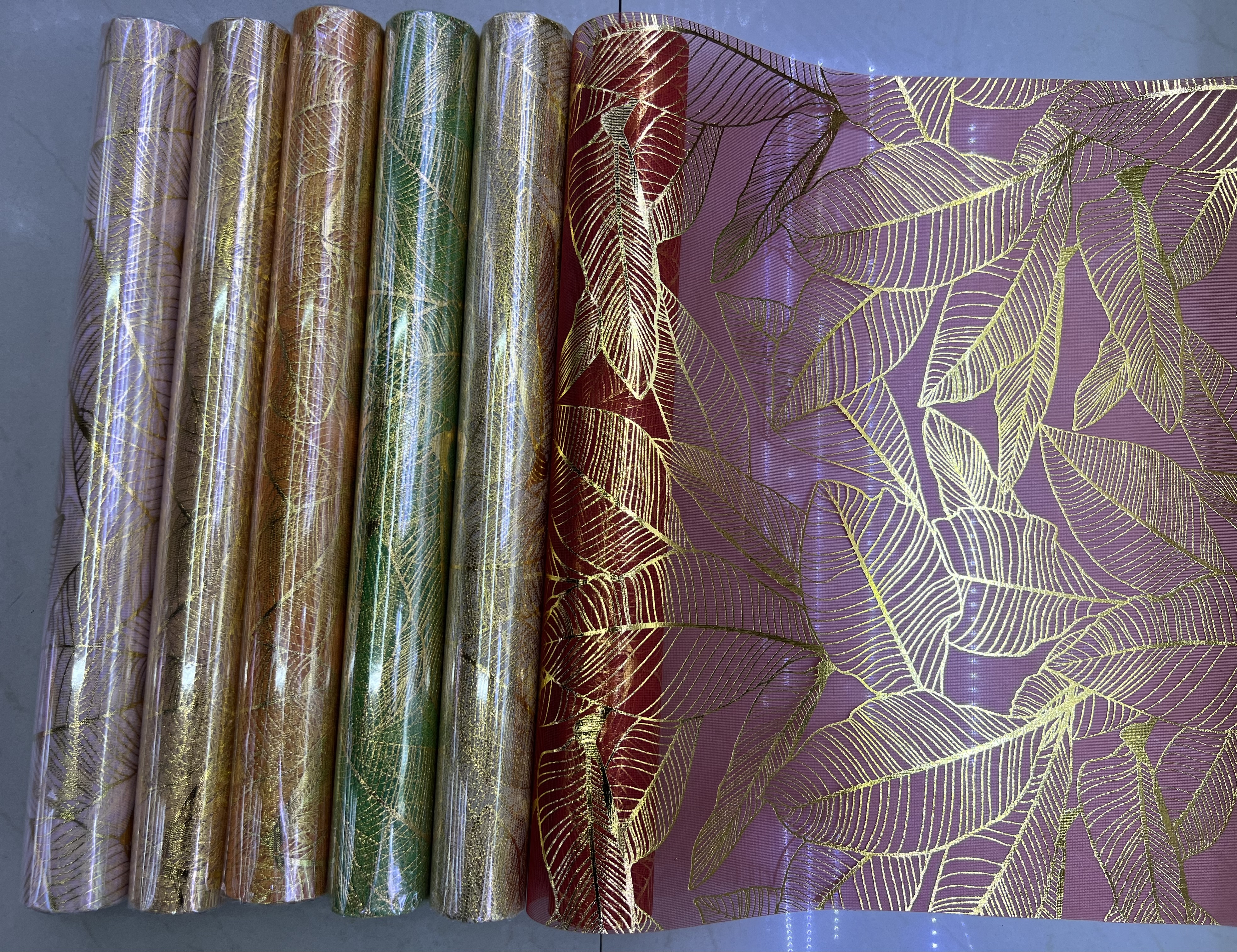 Gilded leaves 48cmX450cm