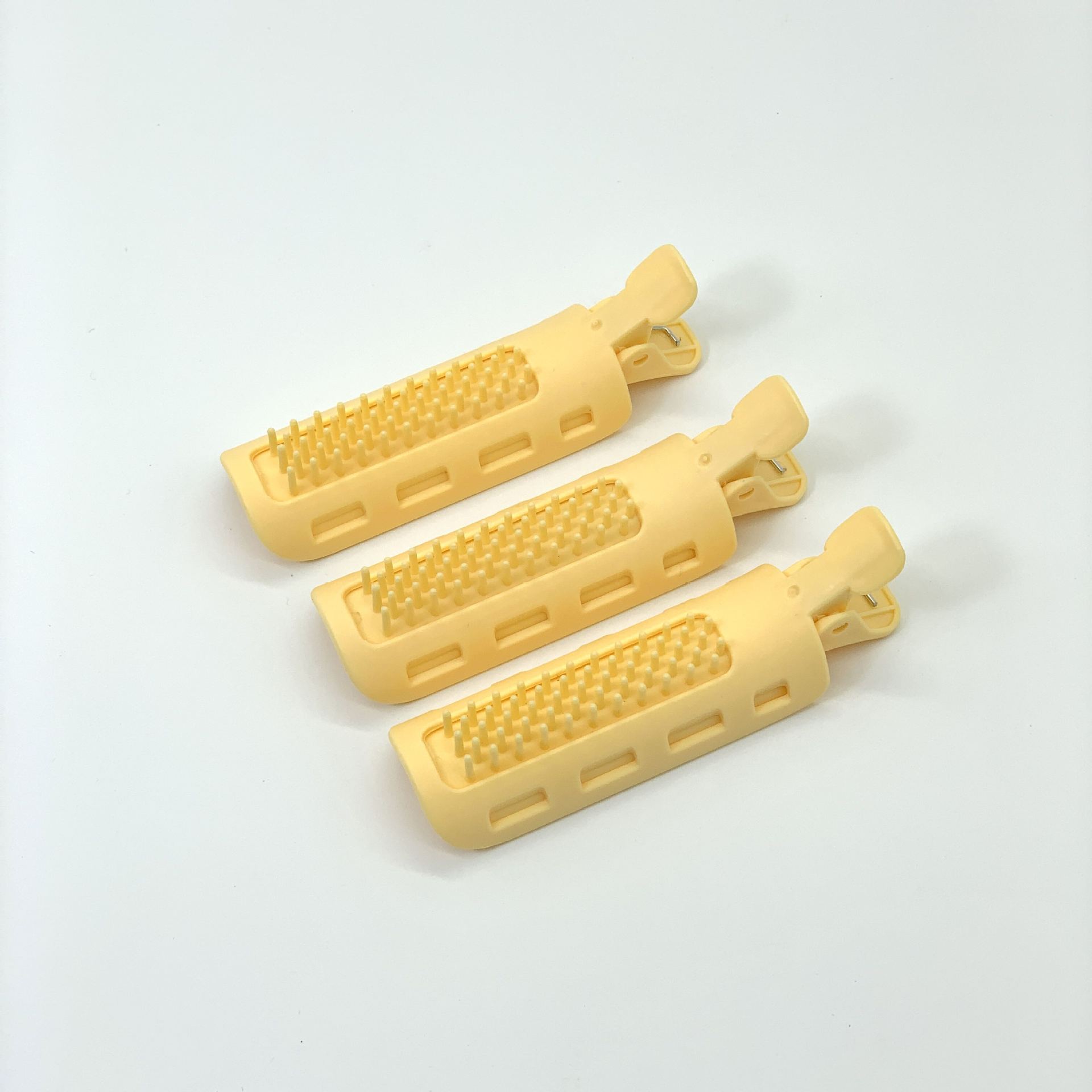 Youyou Yipin Weekend Garden Series Box Hair Curls 3-piece Hair Curler Bangs Hair Curler Pear Blossom Hair Curler Application Scenario