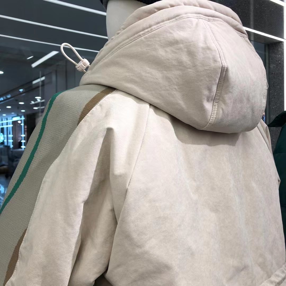 女士毛针织衫实物图