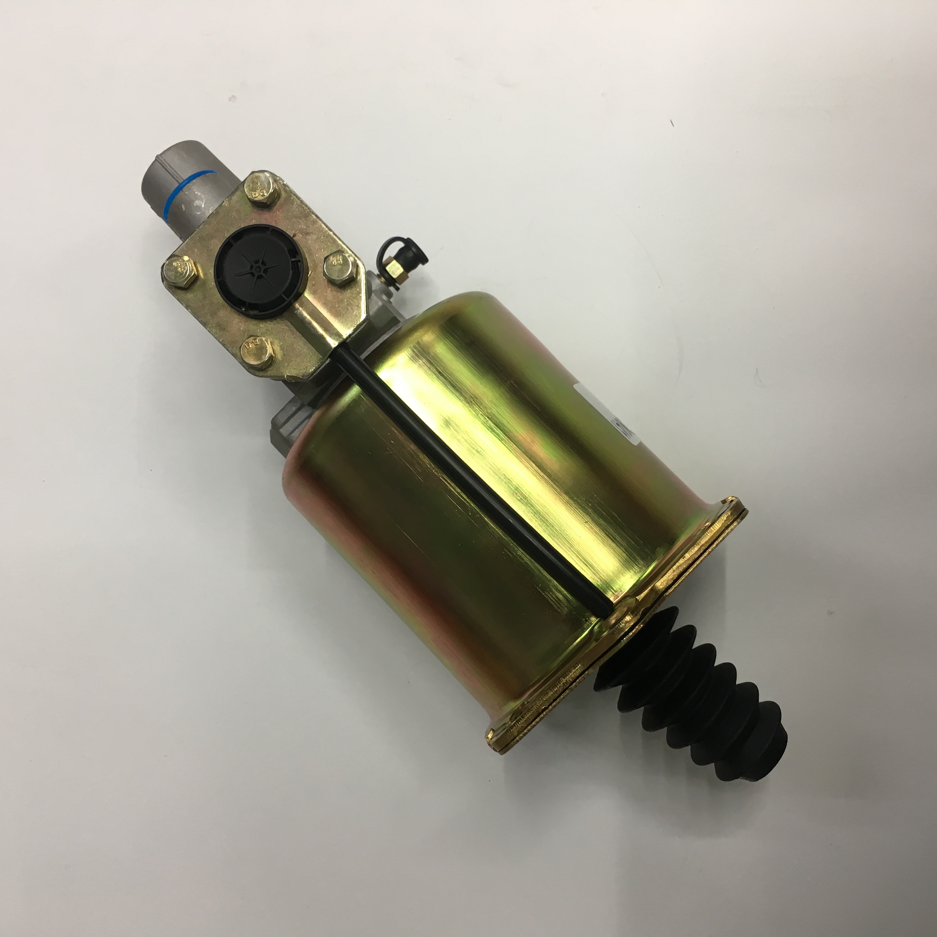 Sinotruk HOWO clutch power assist pump 102 cylinder WG9725230041 Specification image