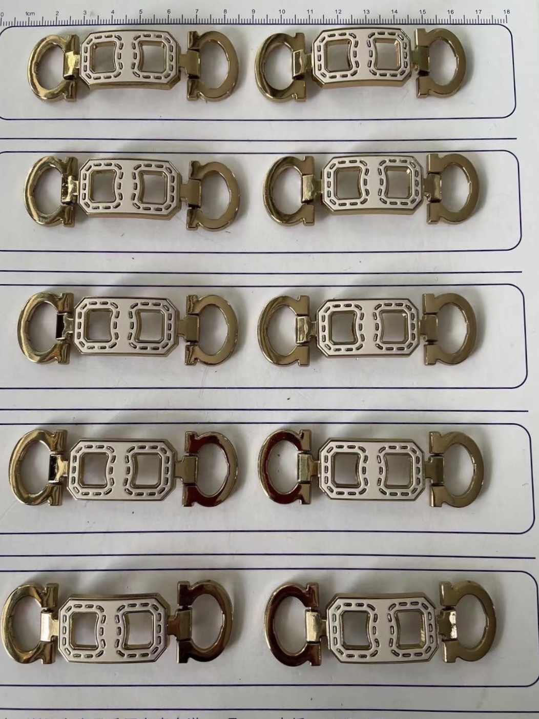 Button Accessories full figure