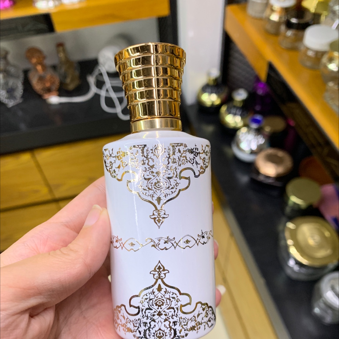 50ml screw-mouthed perfume bottle. 50ml screw-mouthed perfume bottle details Picture