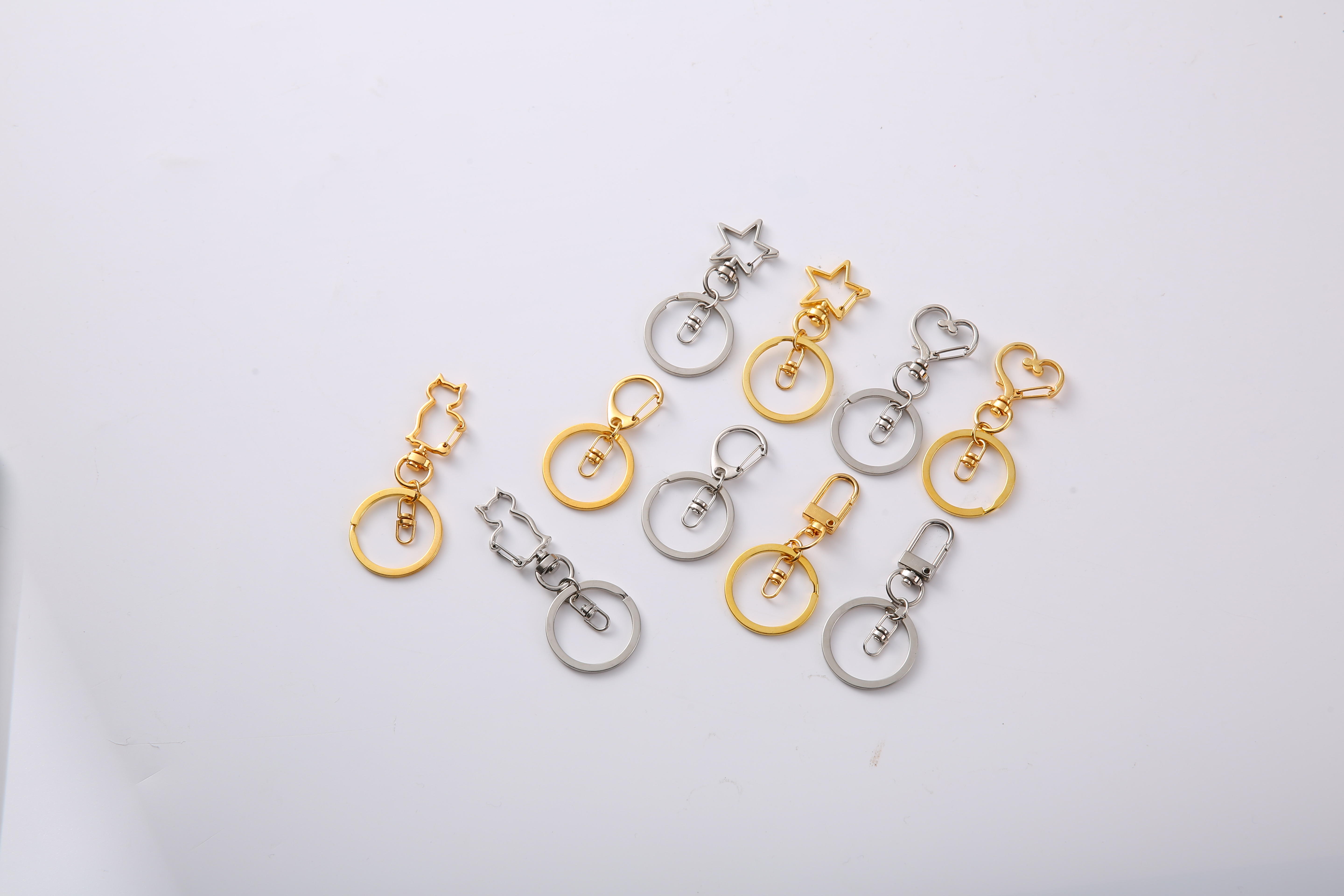 Key rings, clothing accessories, wholesale luggage accessories in Yiwu Specification image