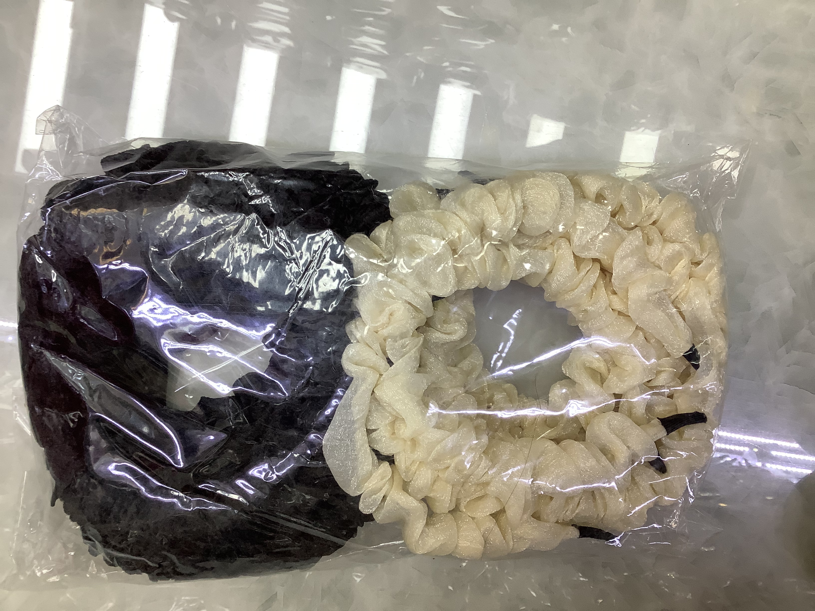 皱底头扣