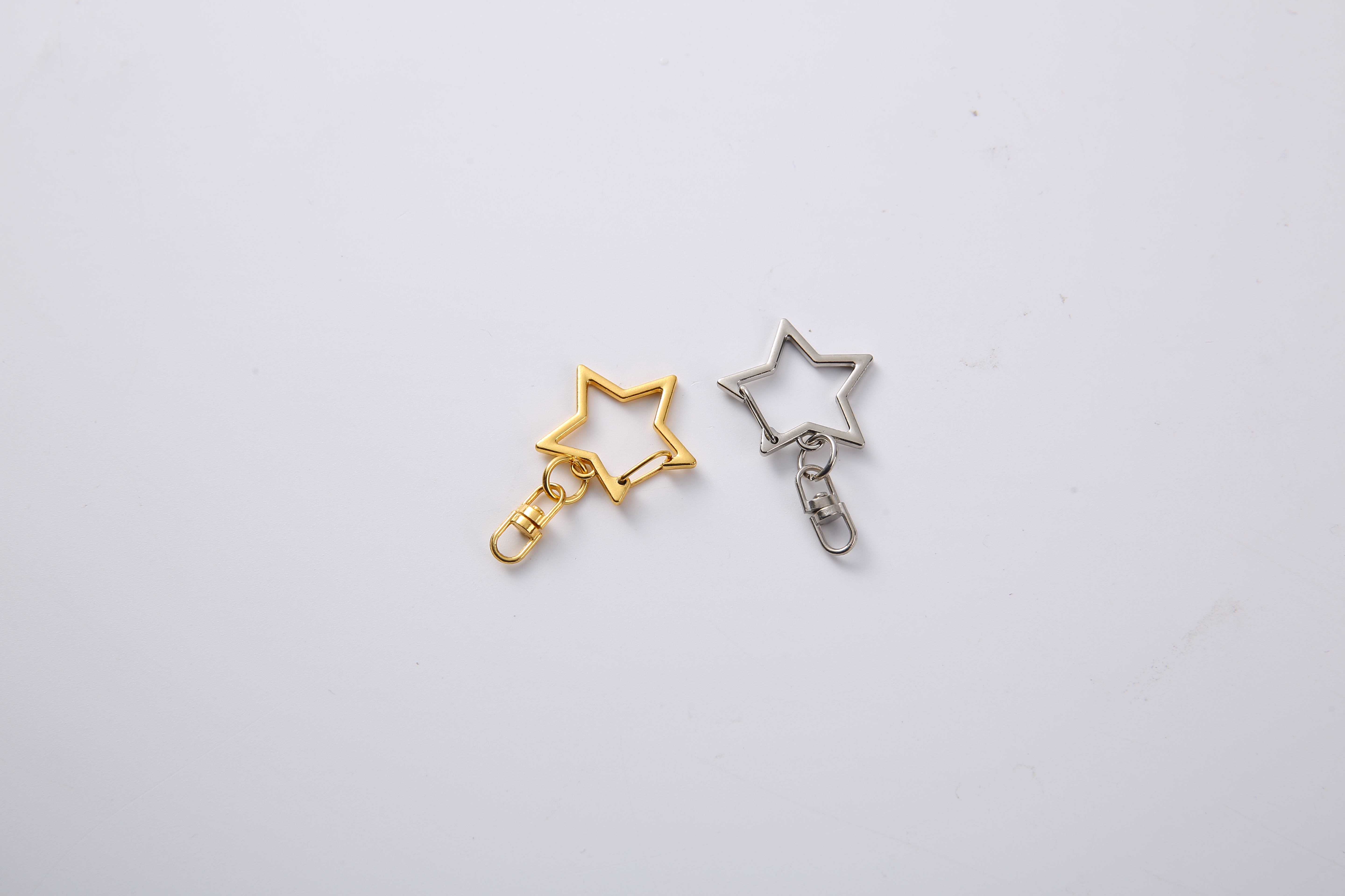 Key rings, clothing accessories, wholesale luggage accessories in Yiwu