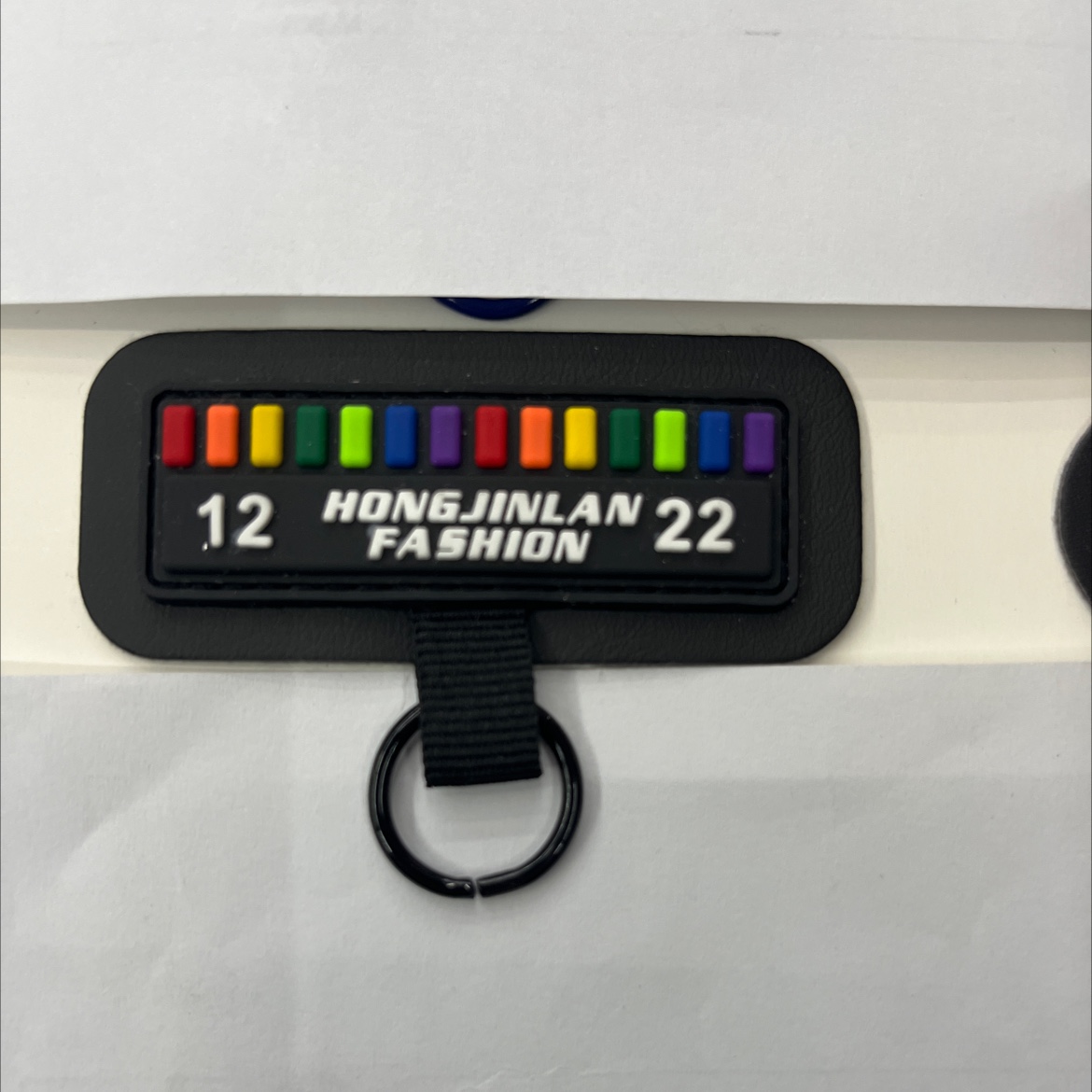 商标辅料/水洗标/服装辅料/布标/数码印刷皮标细节图