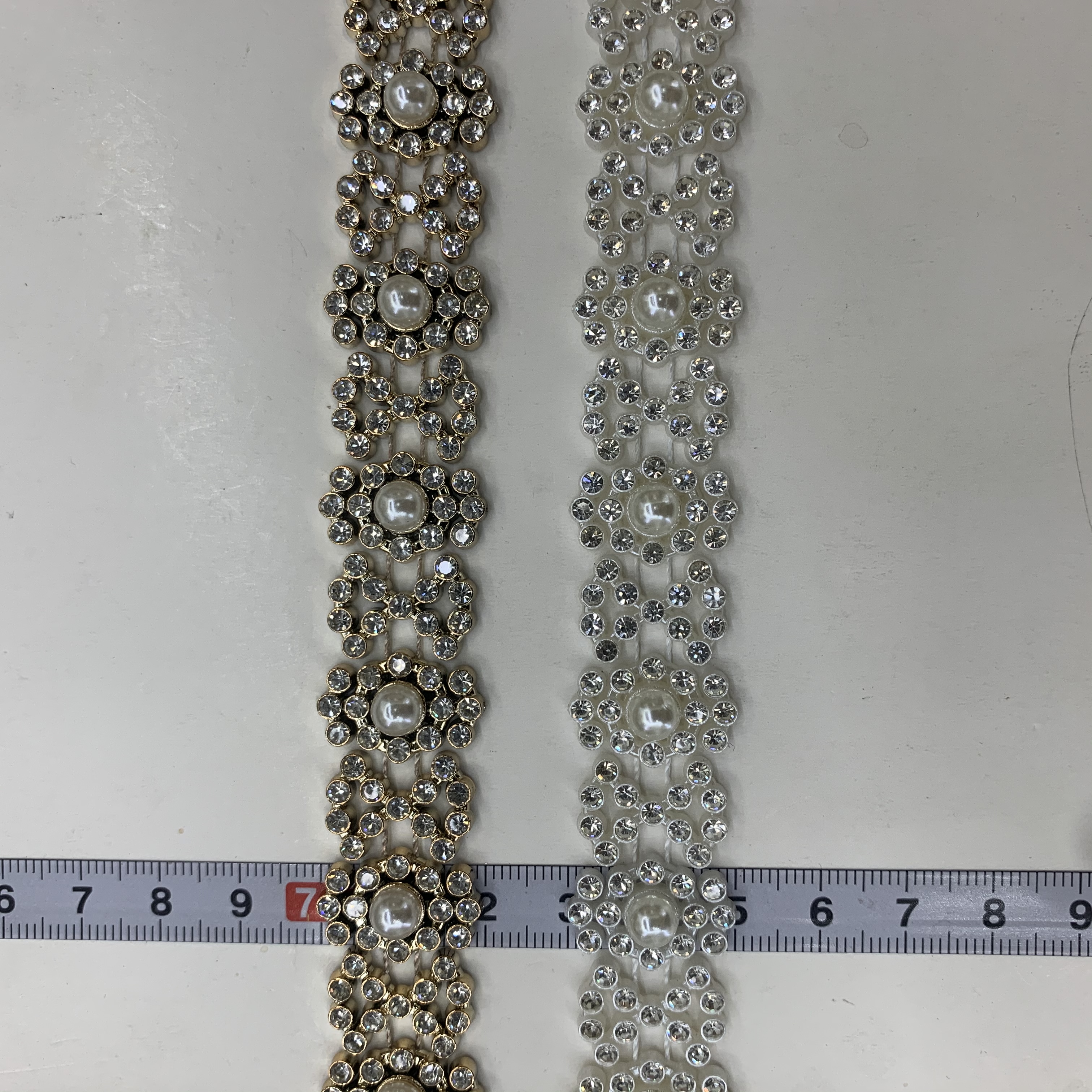 服装饰品/塑料链/腰链 鞋材产品图