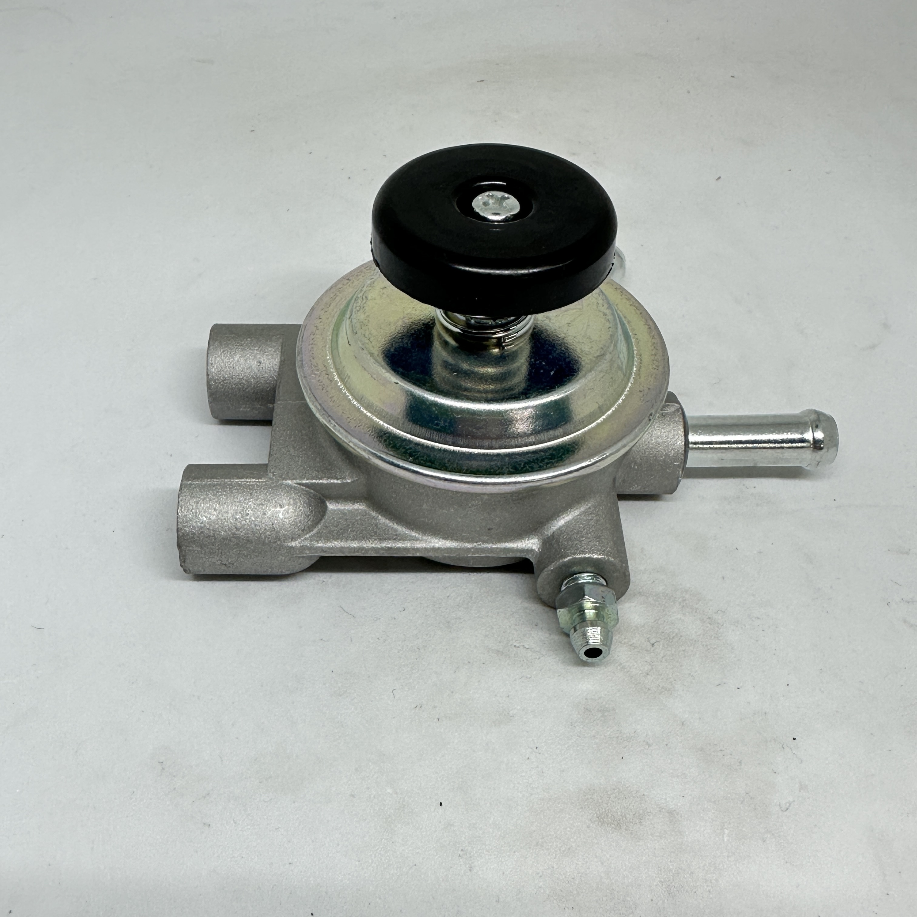 Japanese light truck and pickup diesel filter base 8-98018187-0 8-97948-892-1 8979488921 Specification image
