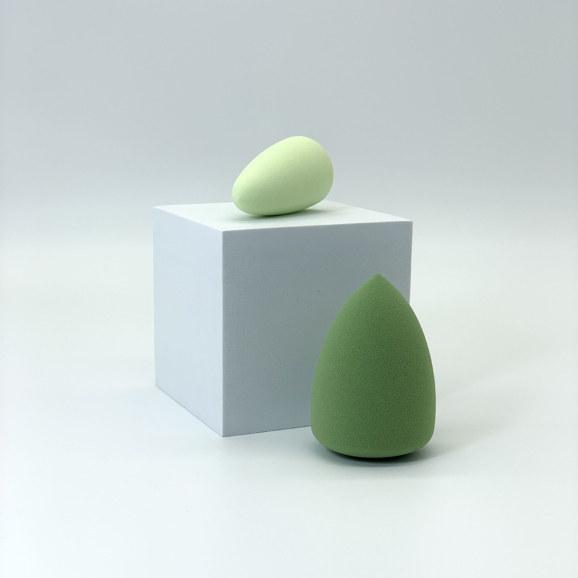 Weekend Garden Series Heterosexual Powder Puff Beauty Egg 2-piece sponge egg makeup powder puff detail image 3