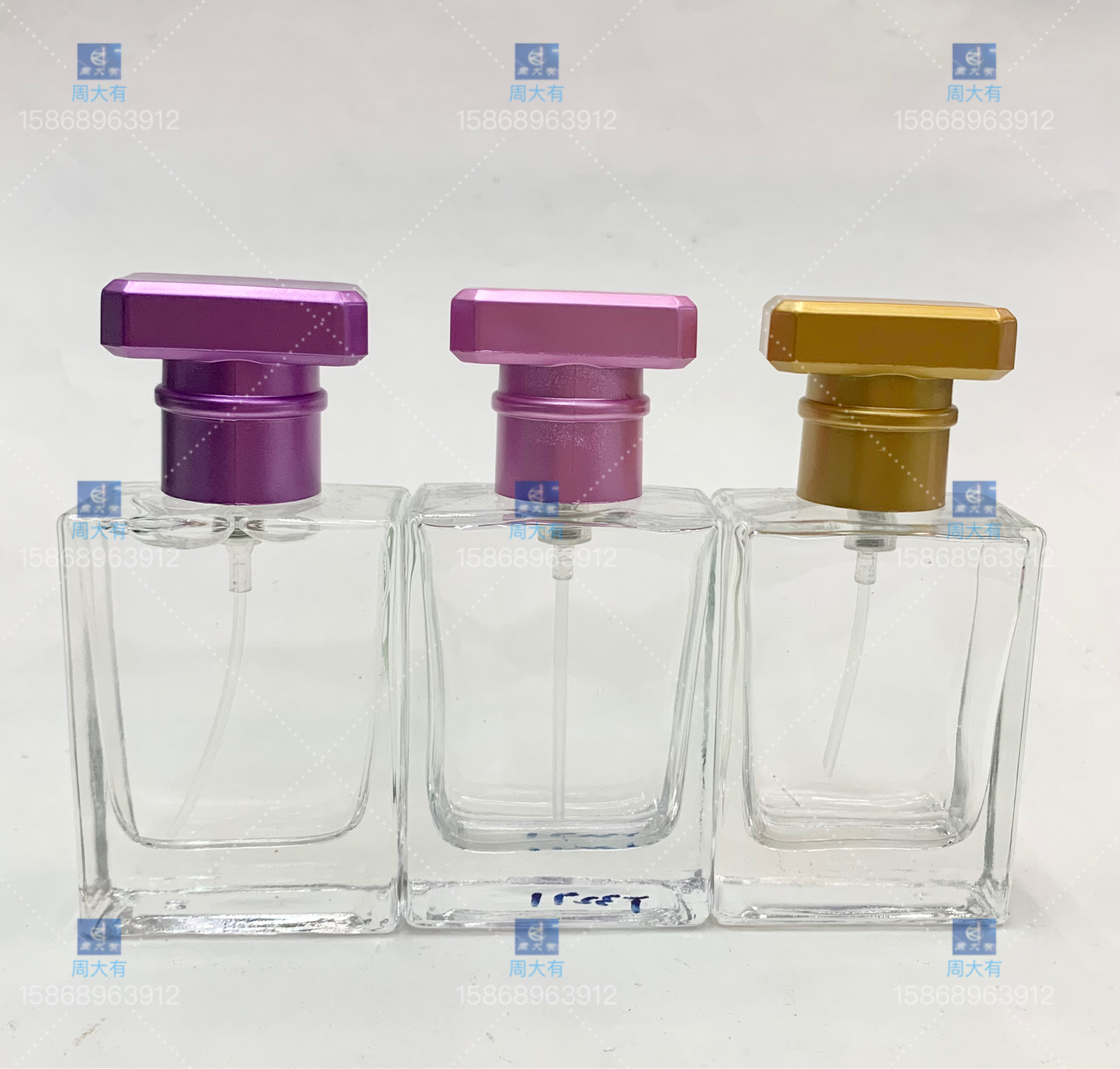 30ml 方形透明玻璃瓶塑料盖