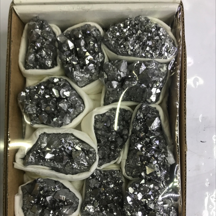 Crystal cluster Specification image