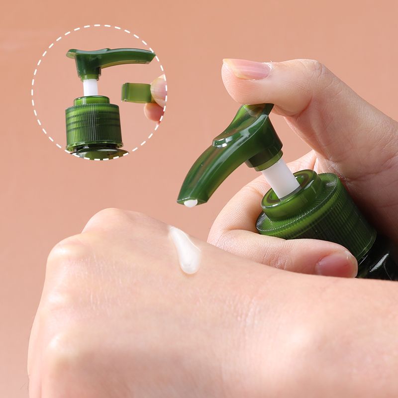 Portable travel sub-bottle 5-piece set of body care set, skin care products, lotion, press bottle, spray empty bottle Application Scenario