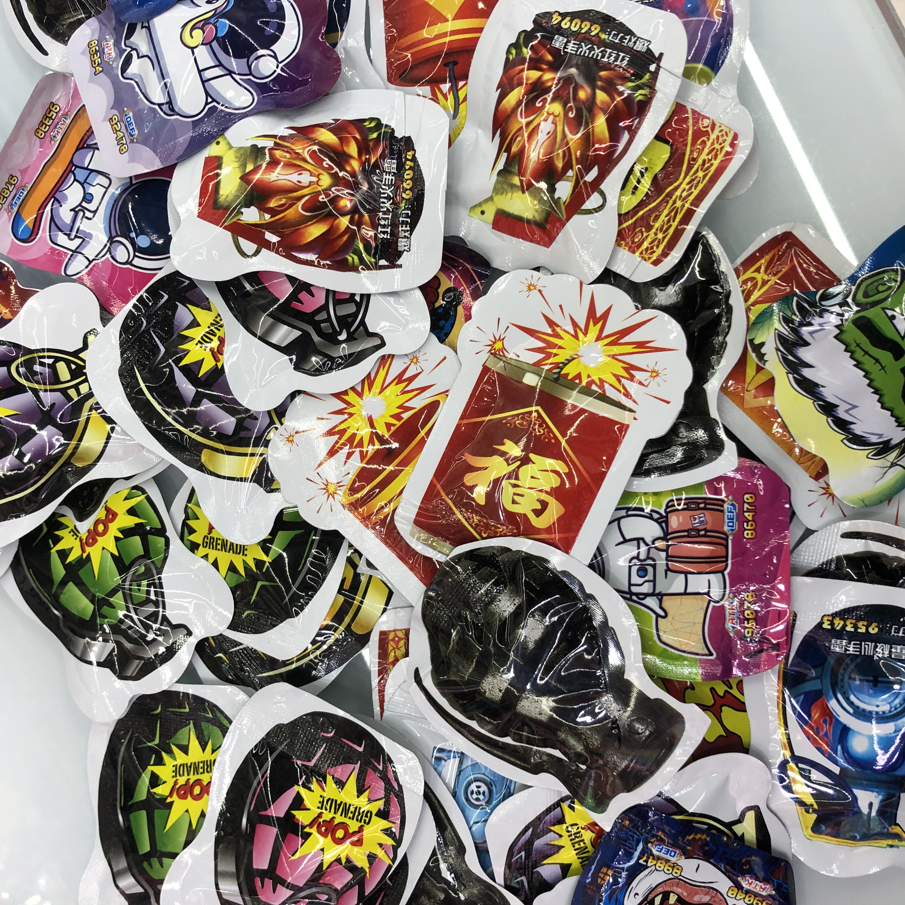 Lei Zi's fried buns imitate firecrackers, small fried buns, stinky buns, stinky buns, spooky and scary little toys, atmosphere props to play Specification image