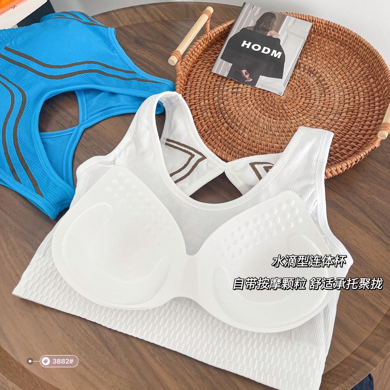 Fashionable, freely cut, detachable, cushion-free, comfortable sports bra, popular, beautiful back, uniform size Item Picture