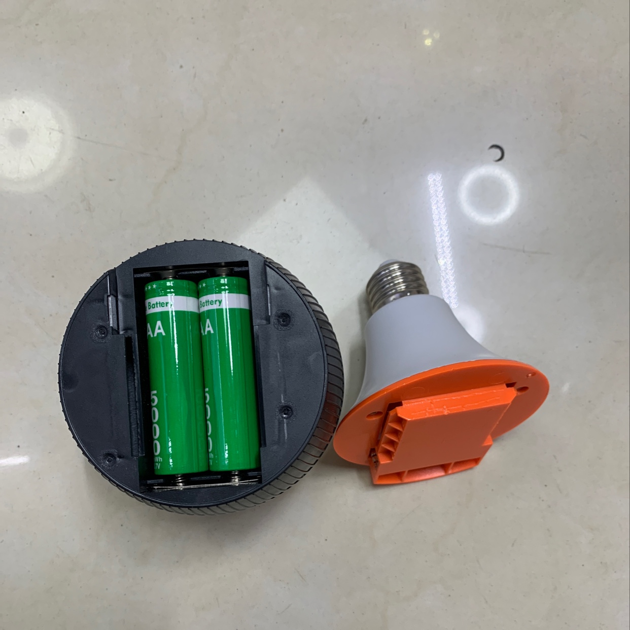 30W球泡/应急灯/充电灯产品图